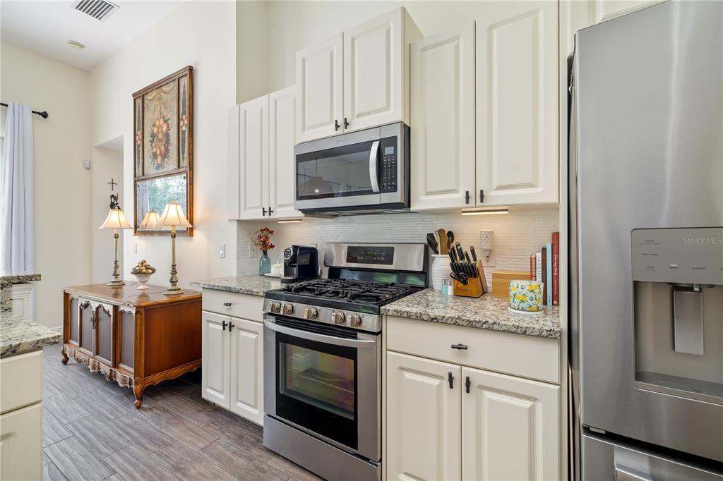 University Park, Florida, 34201, United States, 4 Bedrooms Bedrooms, ,3 BathroomsBathrooms,Residential,For Sale,1932528