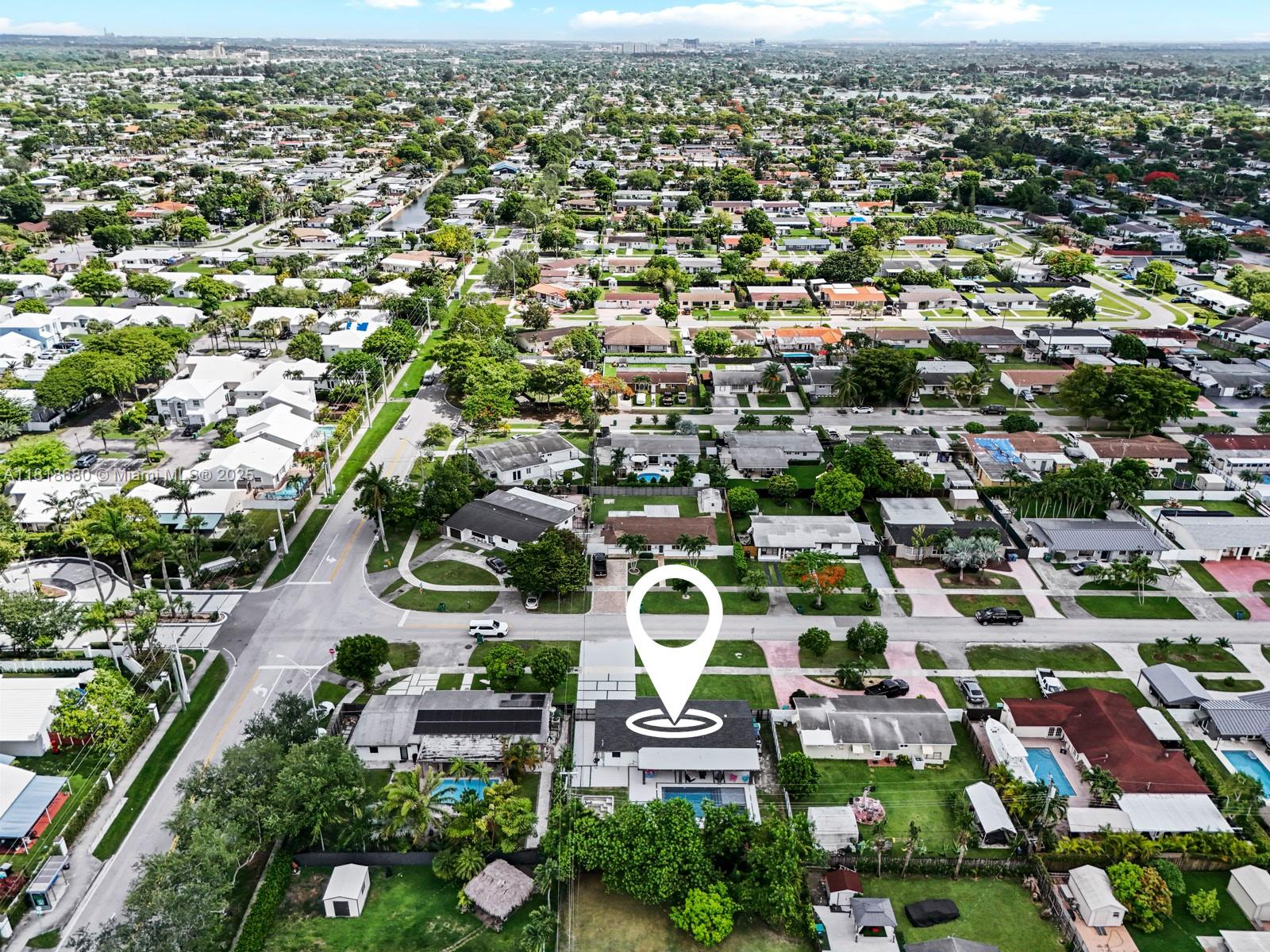 Miami, Florida, 33173, United States, 3 Bedrooms Bedrooms, ,2 BathroomsBathrooms,Residential,For Sale,1857432