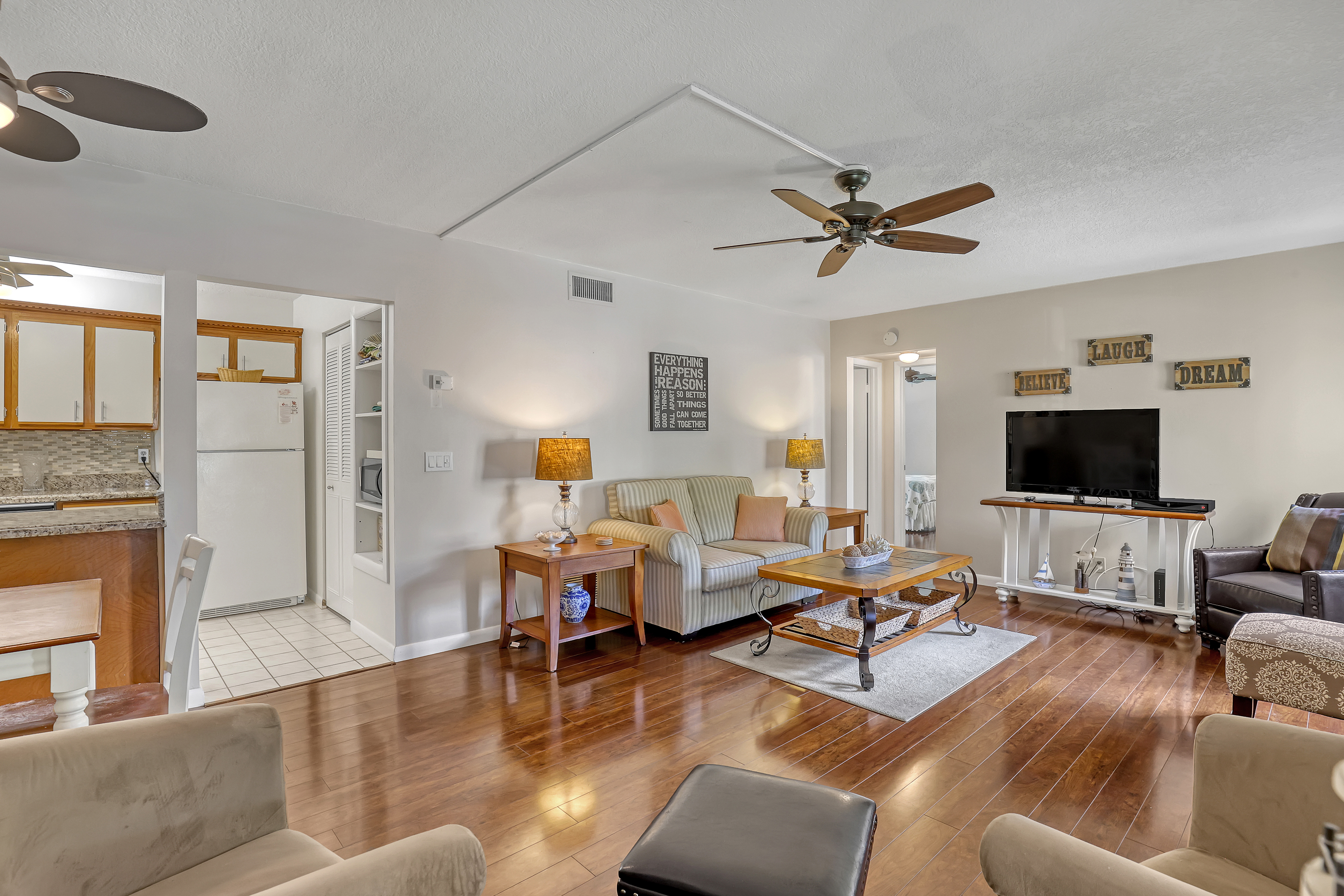  339 Pine Ridge Circle, Greenacres, FL, 33463 - 物件實景