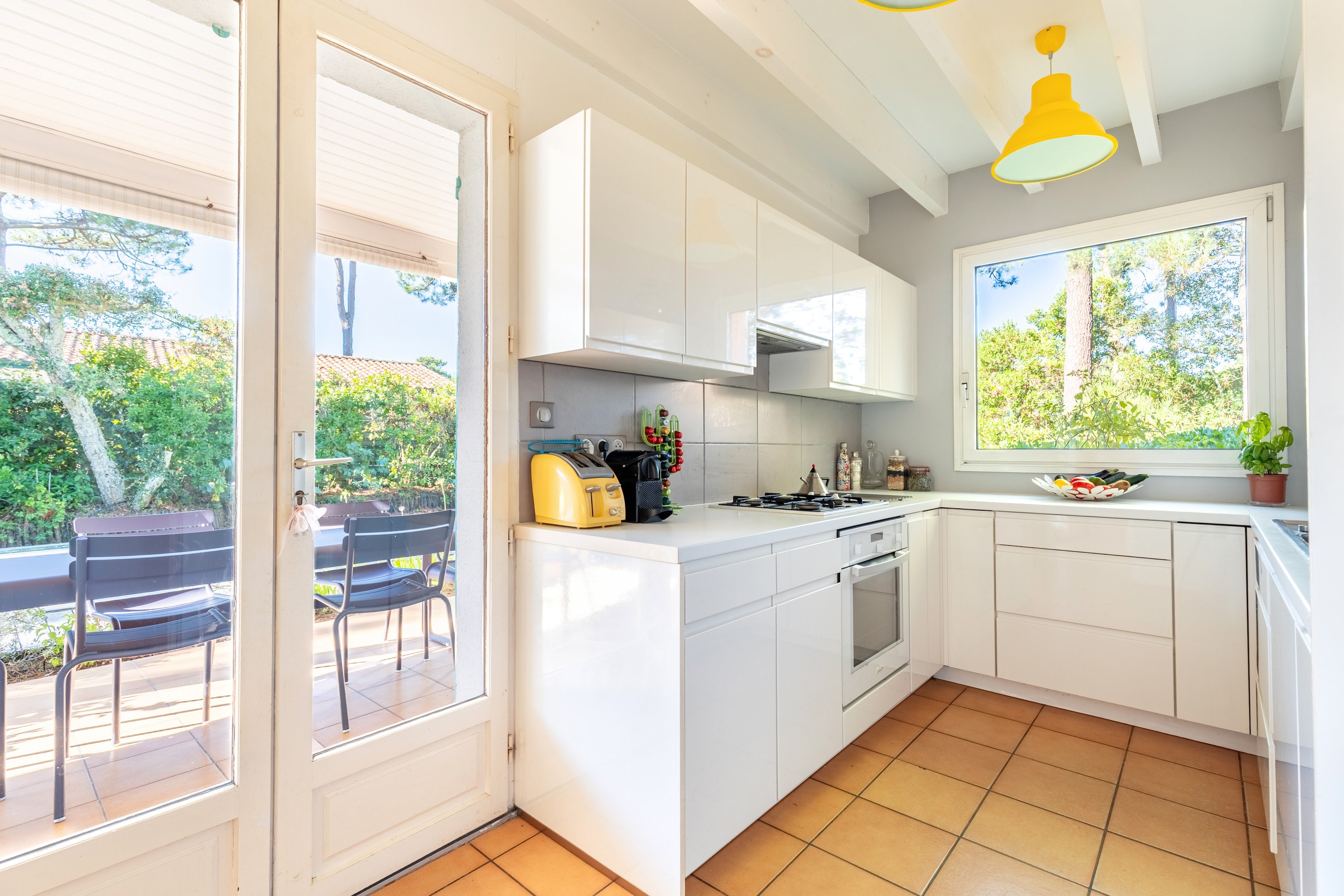  LES VALLONS DU FERRET – SINGLE-LEVEL HOUSE WITH SWIMMING POOL IN A QUIET LOCATI… - 物件實景