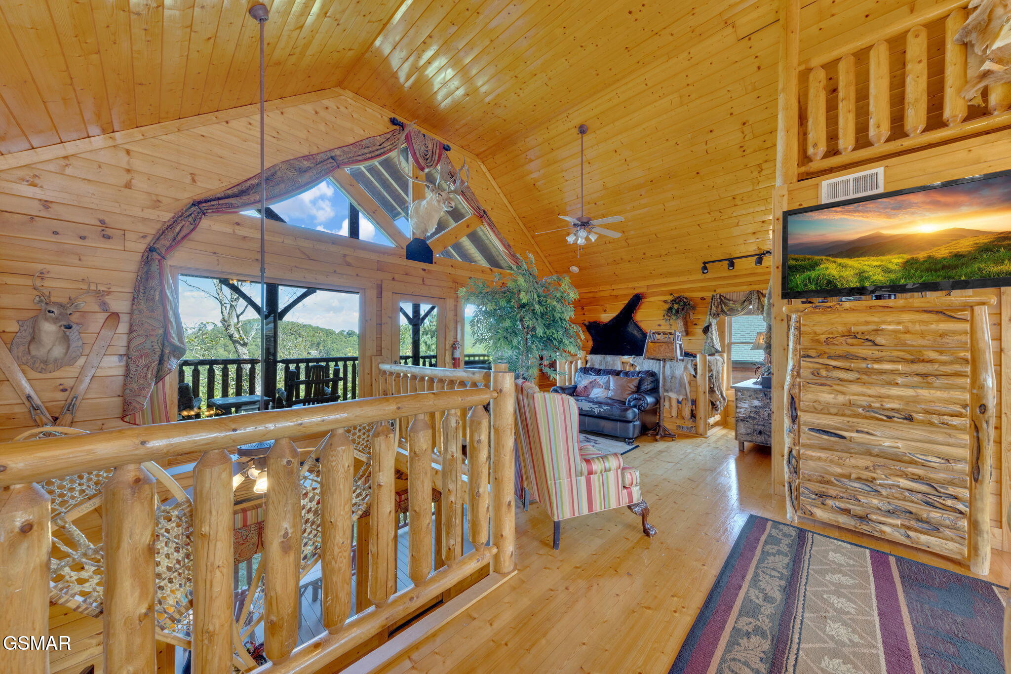 Sevierville, Tennessee, 37862, United States, 3 Bedrooms Bedrooms, ,3 BathroomsBathrooms,Residential,For Sale,1974724