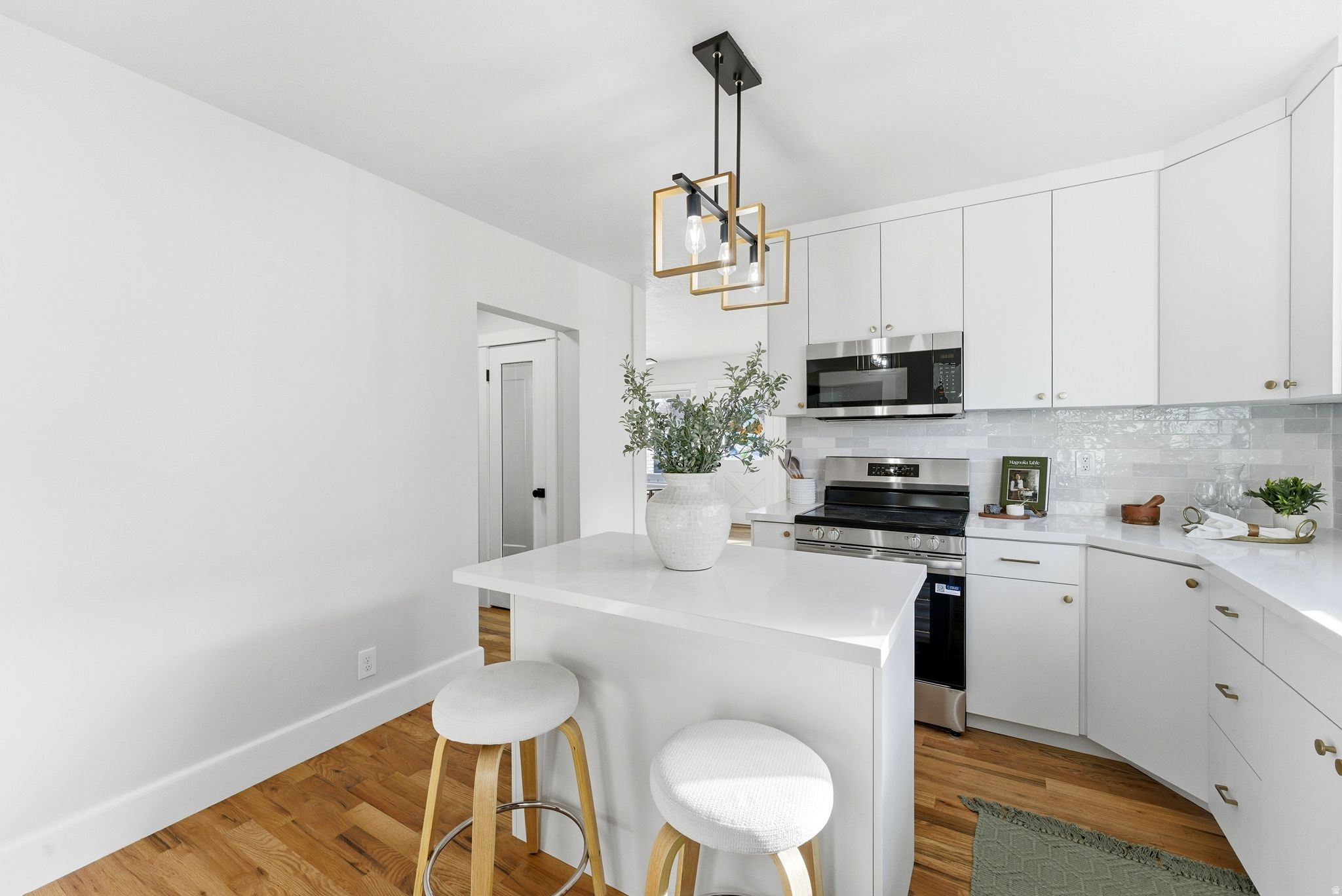 South Salt Lake, Utah, 84115, United States, 3 Bedrooms Bedrooms, ,2 BathroomsBathrooms,Residential,For Sale,2003272