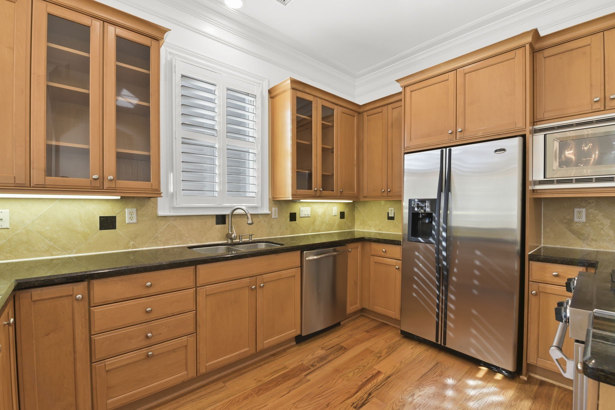 Houston, Texas, 77019, United States, 3 Bedrooms Bedrooms, ,4 BathroomsBathrooms,Residential,For Sale,1984299