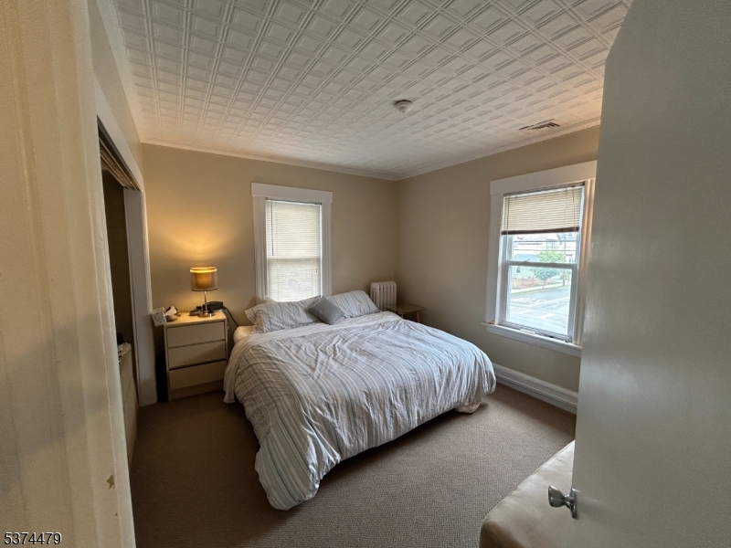 Hawthorne Boro, New Jersey, 07506, United States, 2 Bedrooms Bedrooms, ,2 BathroomsBathrooms,Residential,For Sale,1903261