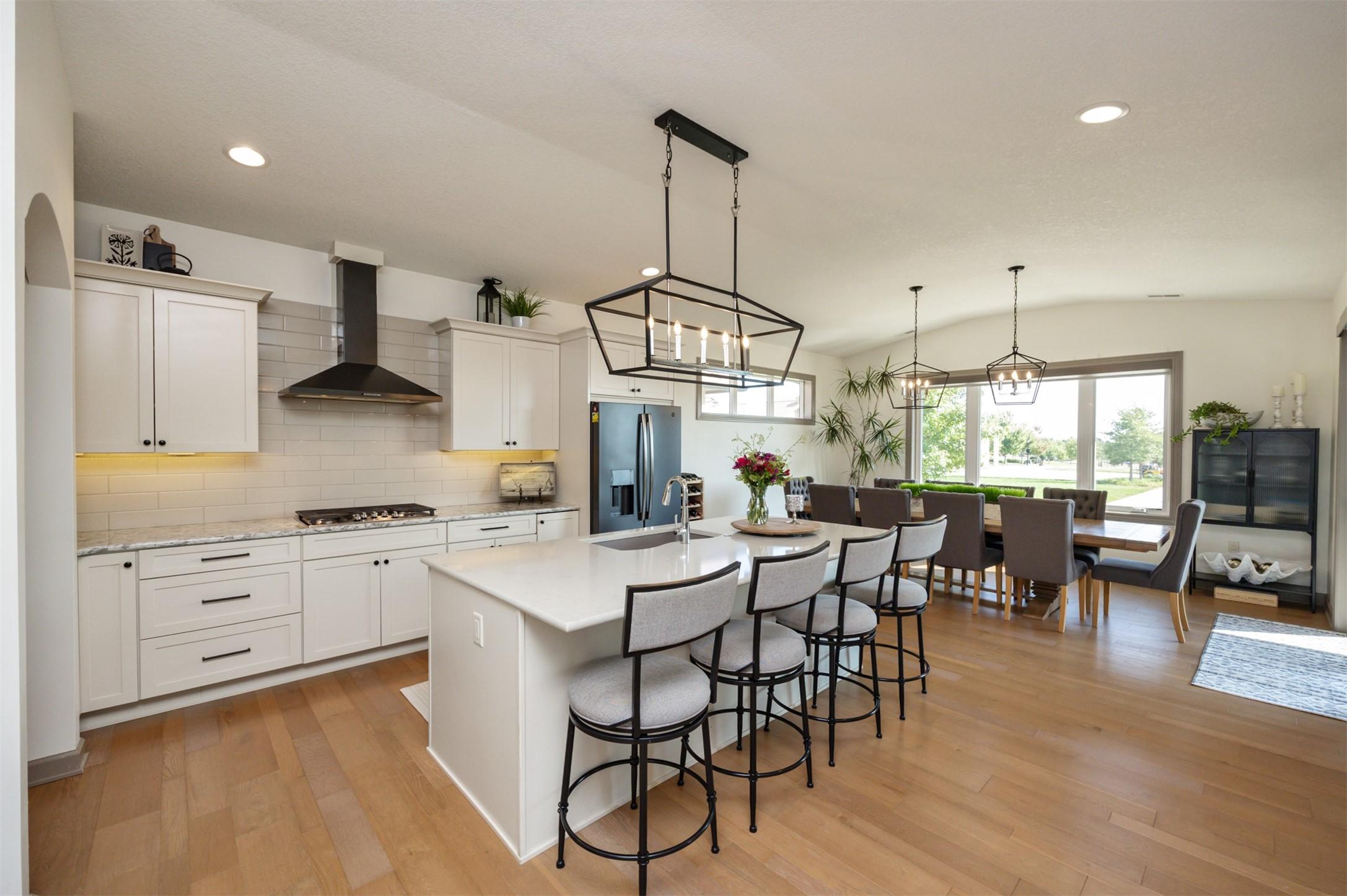 Johnston, Iowa, 50131, United States, 4 Bedrooms Bedrooms, ,4 BathroomsBathrooms,Residential,For Sale,1974668