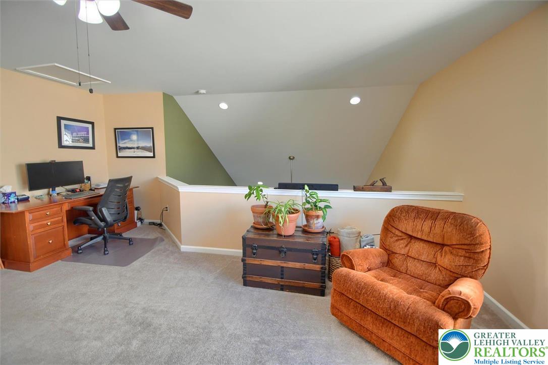 Upper Milford Twp, Pennsylvania, 18049, United States, 3 Bedrooms Bedrooms, ,3 BathroomsBathrooms,Residential,For Sale,1960503