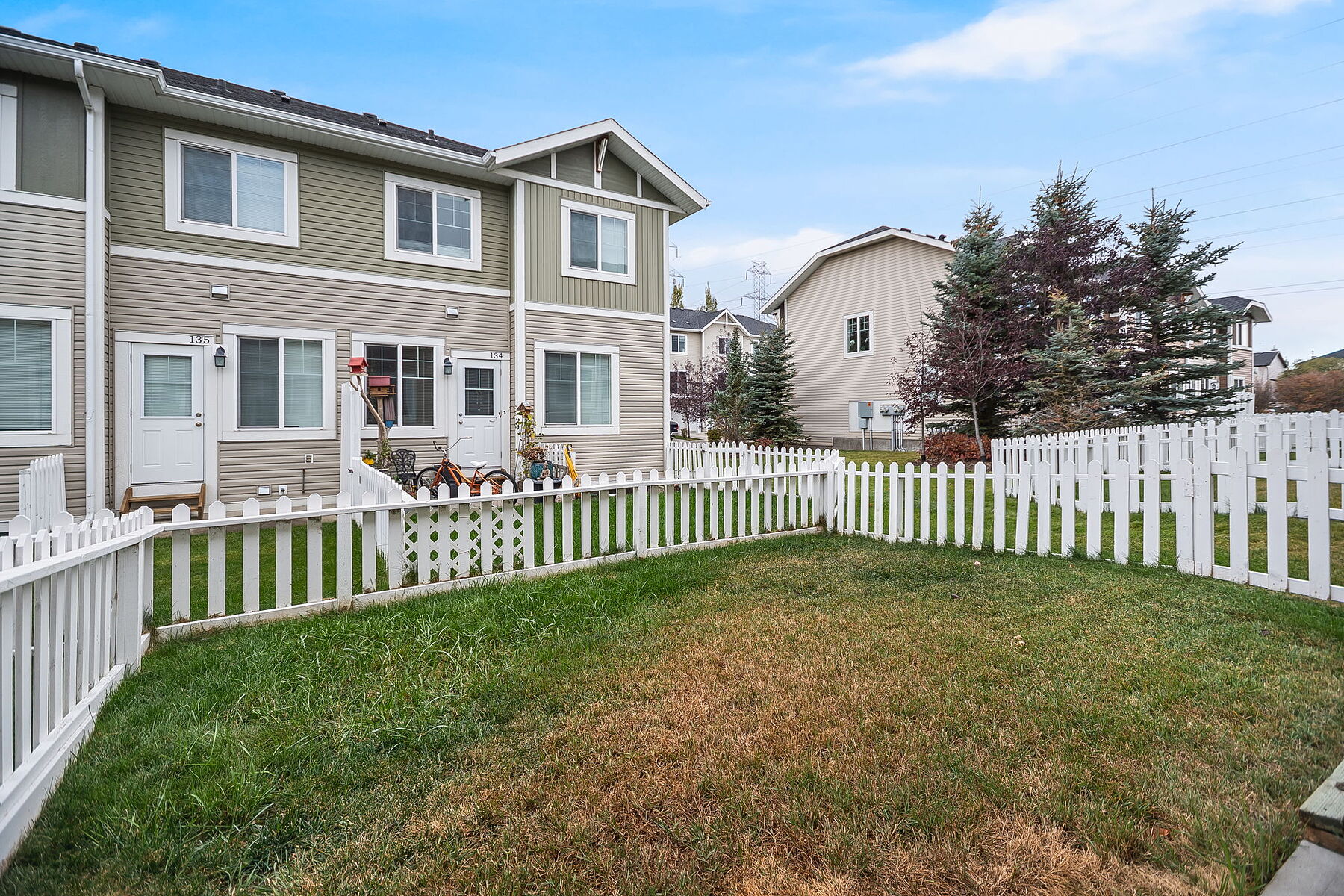  Chestermere, Rocky View - 物件實景