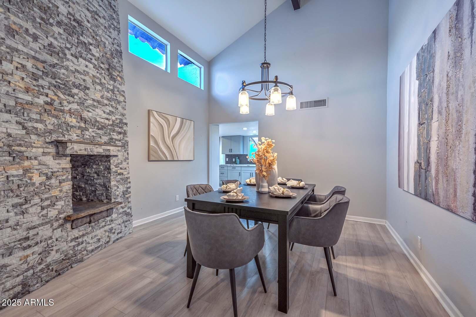 Scottsdale, Arizona, 85250, United States, 3 Bedrooms Bedrooms, ,3 BathroomsBathrooms,Residential,For Sale,1987857