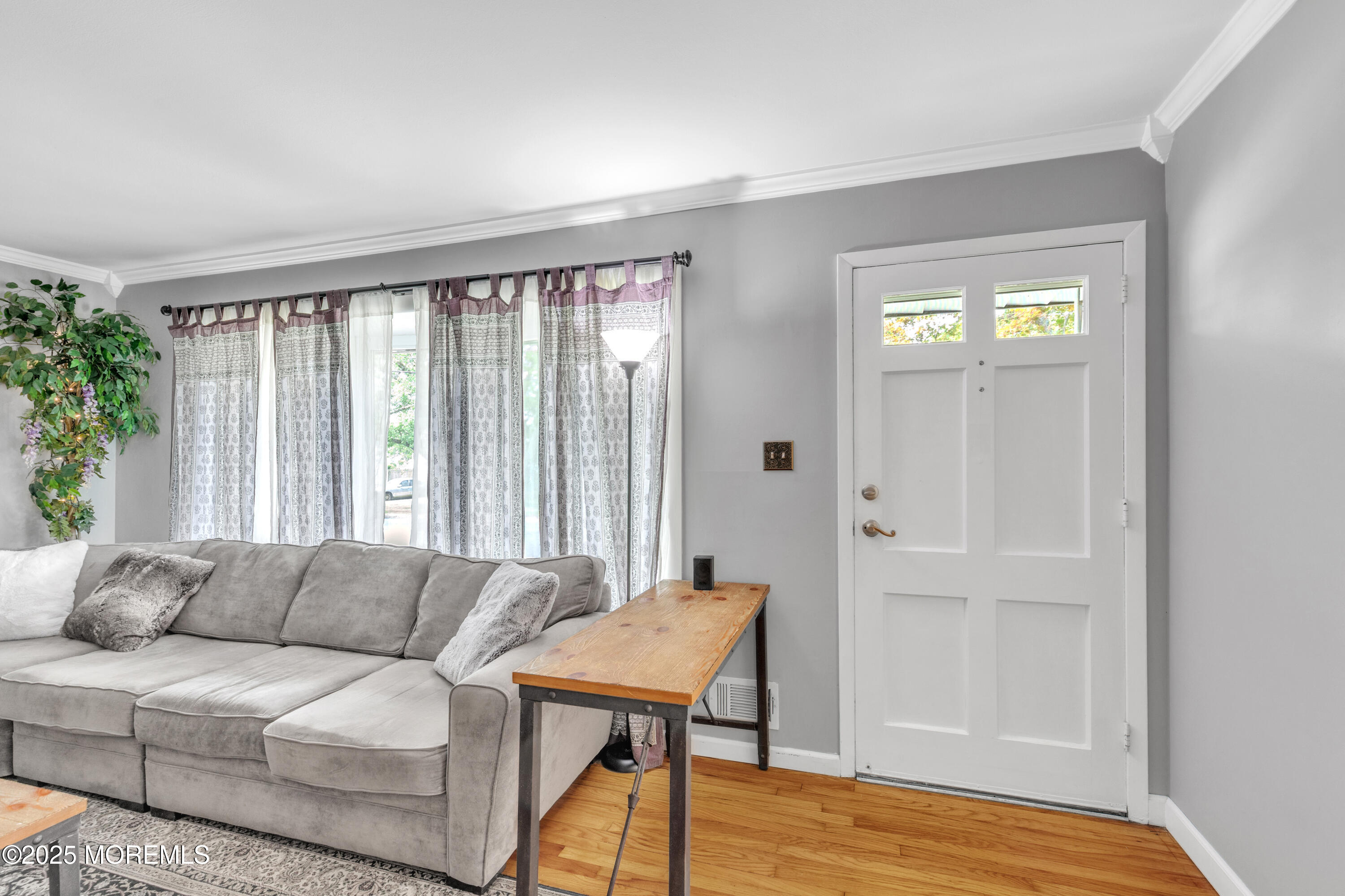 Freehold, New Jersey, 07728, United States, 3 Bedrooms Bedrooms, ,1 BathroomBathrooms,Residential,For Sale,1939212
