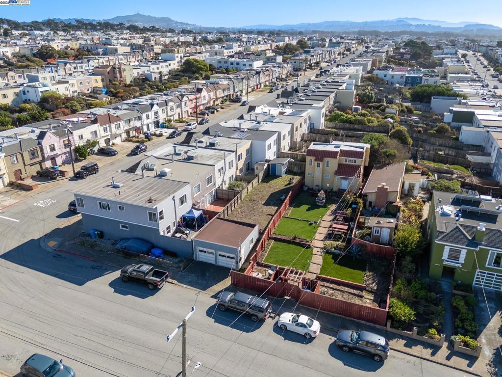 San Francisco, California, 94116, United States, ,Land,For Sale,1986065
