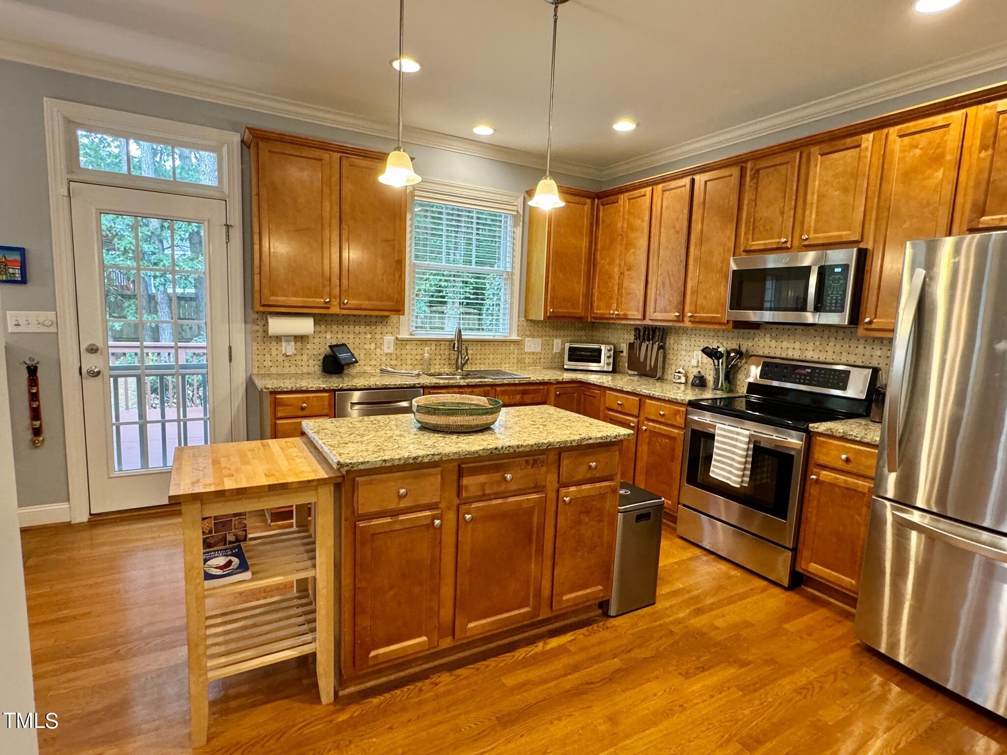 8607 Eagle View Drive, Durham, North Carolina, 27713, United States, 3 Bedrooms Bedrooms, ,3 BathroomsBathrooms,Residential,For Sale,8607 Eagle View Drive,1625950