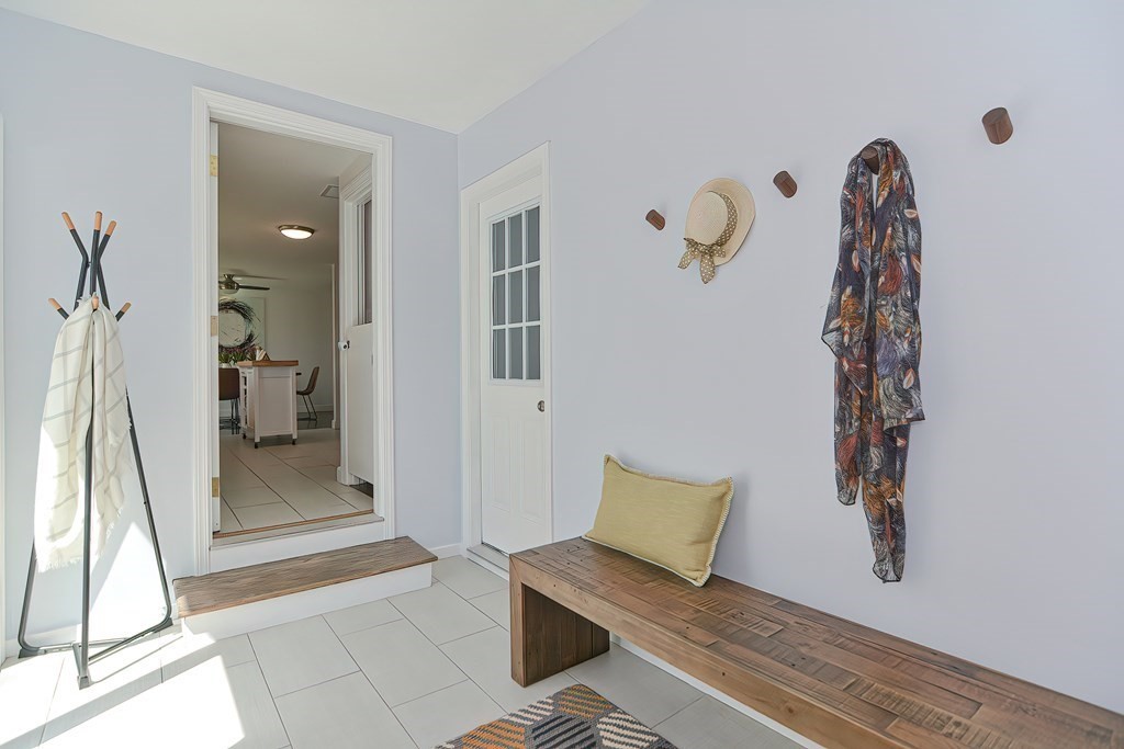 Dedham, Massachusetts, 02026, United States, 3 Bedrooms Bedrooms, ,2 BathroomsBathrooms,Residential,For Sale,1945023