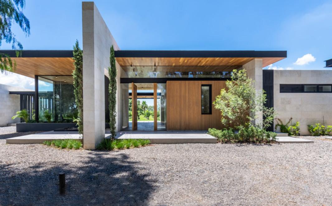 Vi?edos San Francisco, San Miguel de Allende, Guanajuato, 37700, Mexico, 3 Bedrooms Bedrooms, ,4 BathroomsBathrooms,Residential,For Sale,Vi?edos San Francisco,1592782
