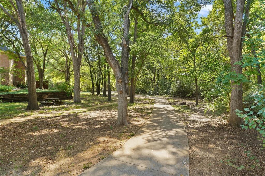 Flower Mound, Texas, 75028, United States, 4 Bedrooms Bedrooms, ,2 BathroomsBathrooms,Residential,For Sale,1974127