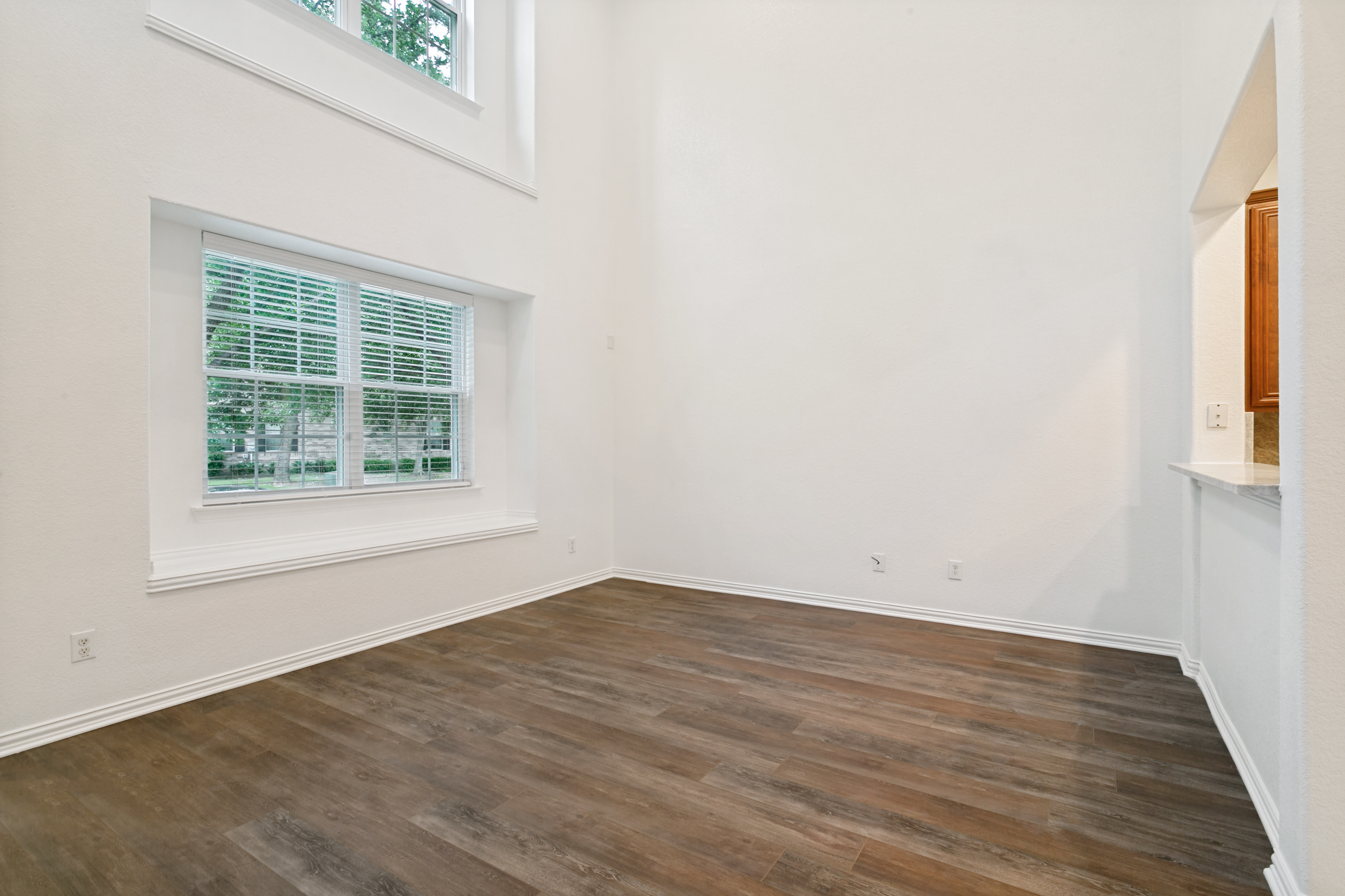  3115 Carlisle Street, Bedford, TX, 76021 - 物件實景