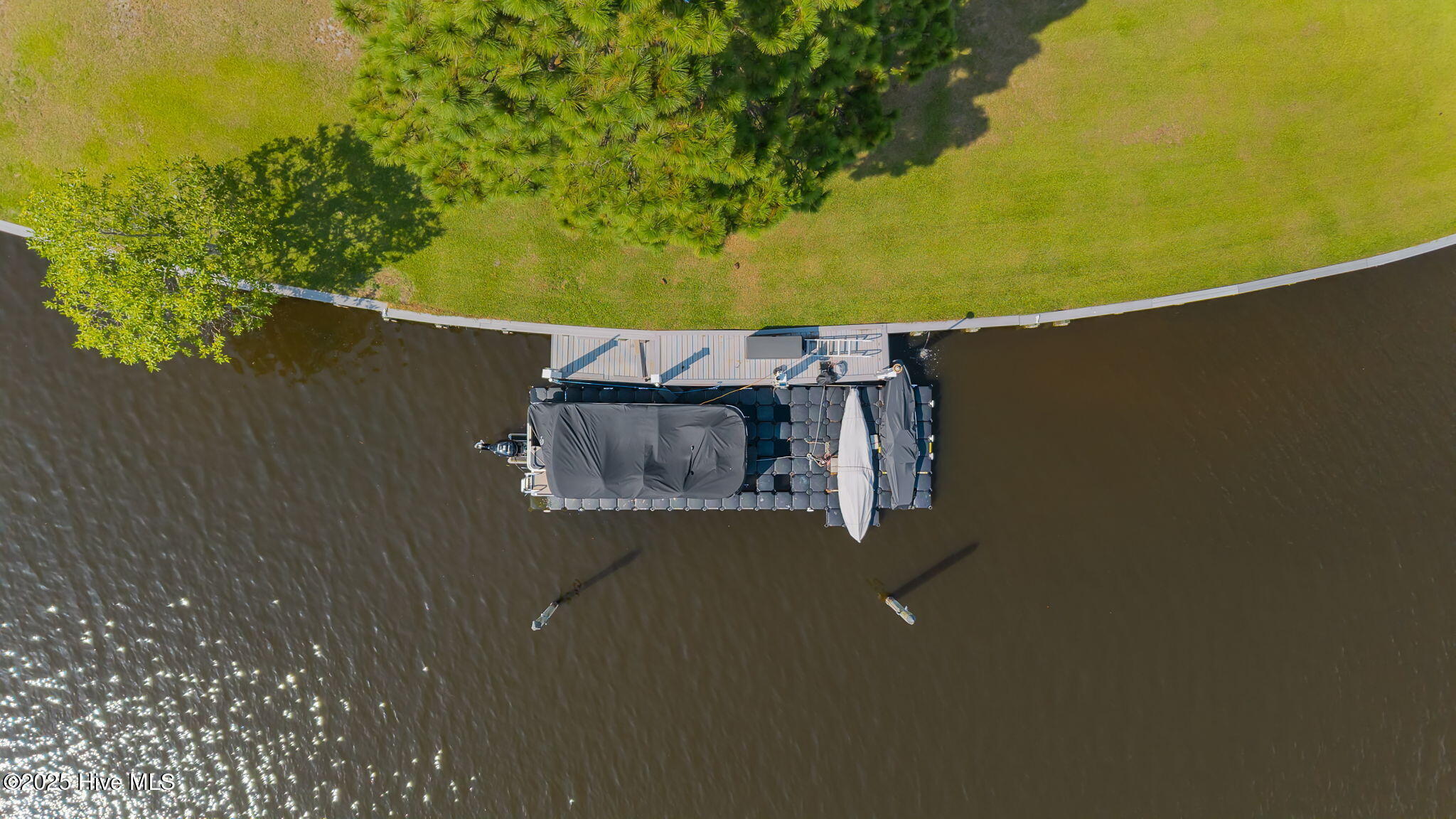 New Bern, North Carolina, 28560, United States, 4 Bedrooms Bedrooms, ,4 BathroomsBathrooms,Residential,For Sale,2009276