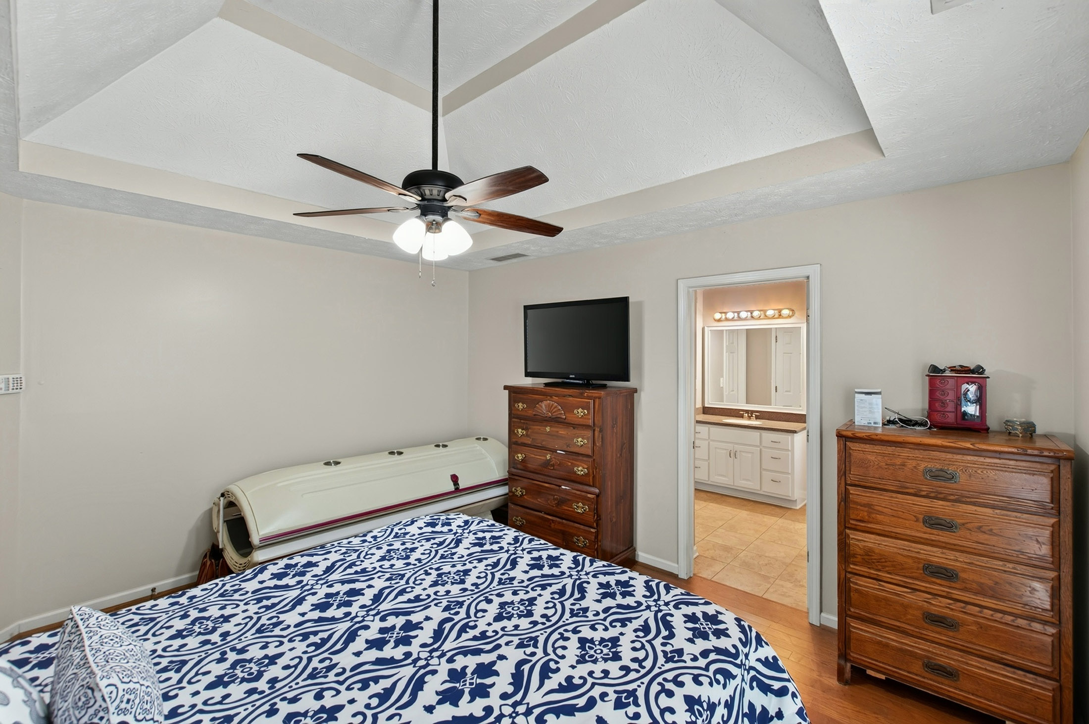  Charming Home on an Expansive 2.8+/- Acre Corner Lot - 物件實景