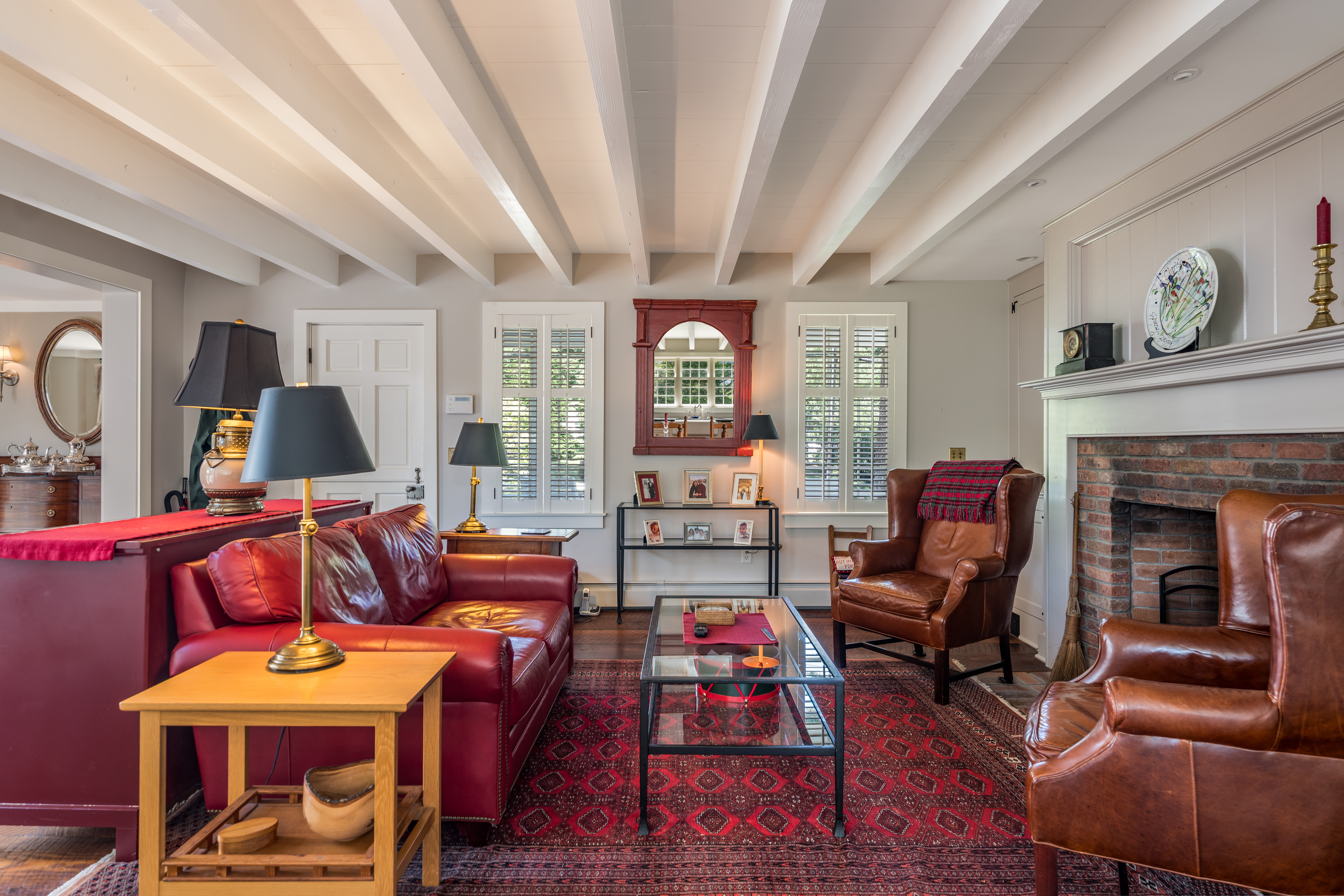  An Extraordinary Pocket Estate Within Walking Distance to Village - 物件實景