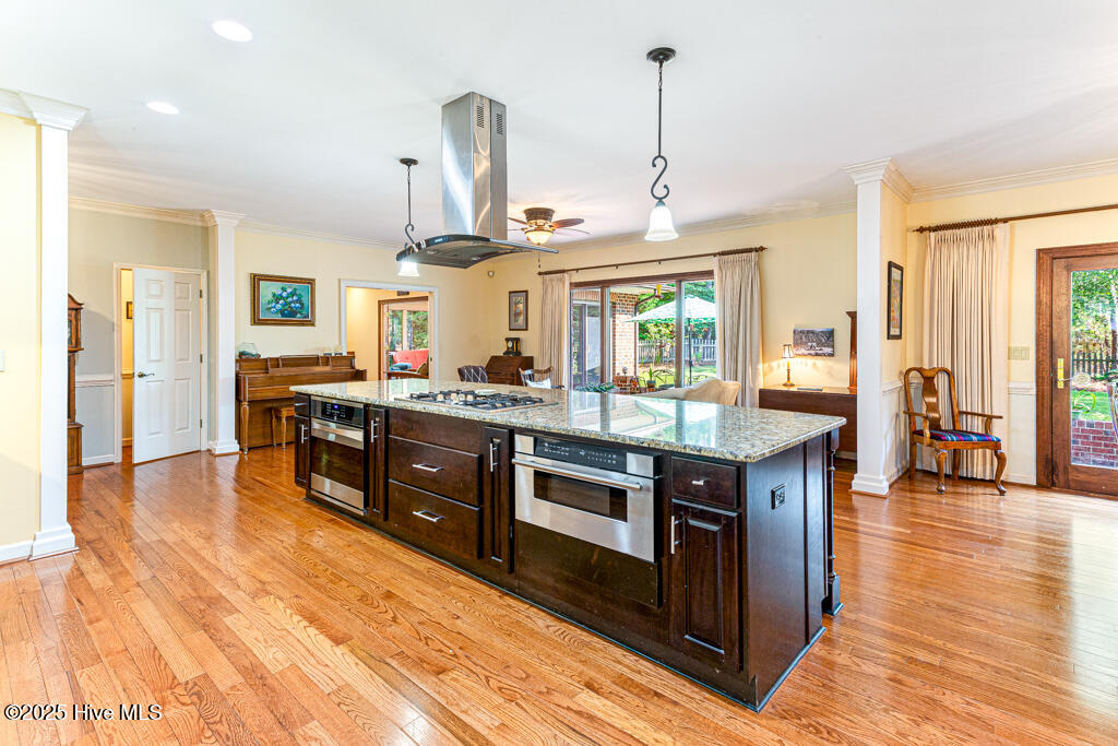 Pinehurst, North Carolina, 28374, United States, 3 Bedrooms Bedrooms, ,4 BathroomsBathrooms,Residential,For Sale,1875660
