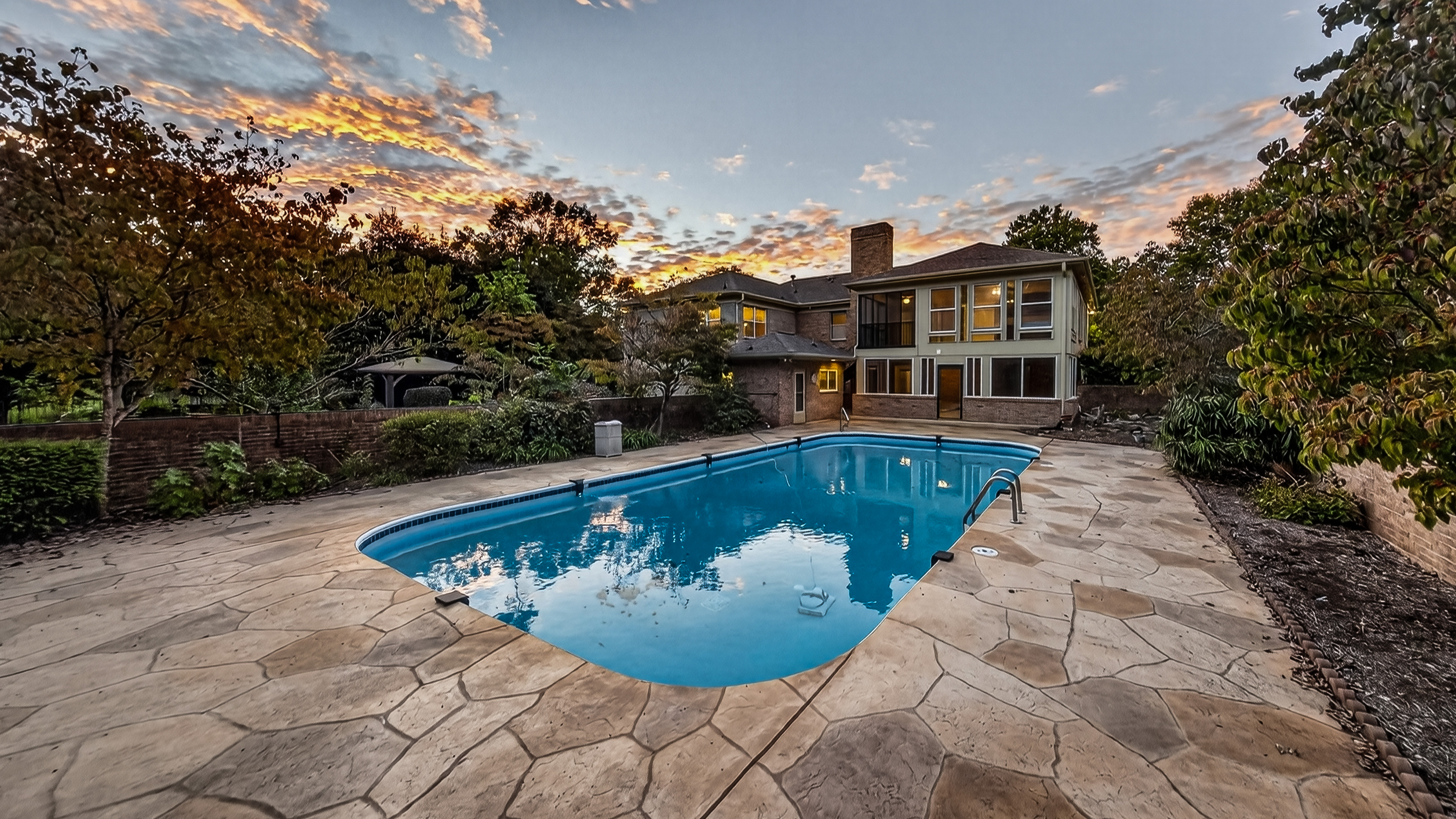  5504 River Point Cove Road, Knoxville, TN 37919 - 物件實景