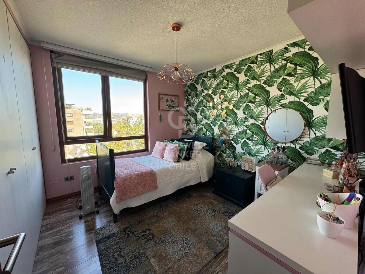 Vitacura, Chile, 3 Bedrooms Bedrooms, ,4 BathroomsBathrooms,Residential,For Sale,1827664