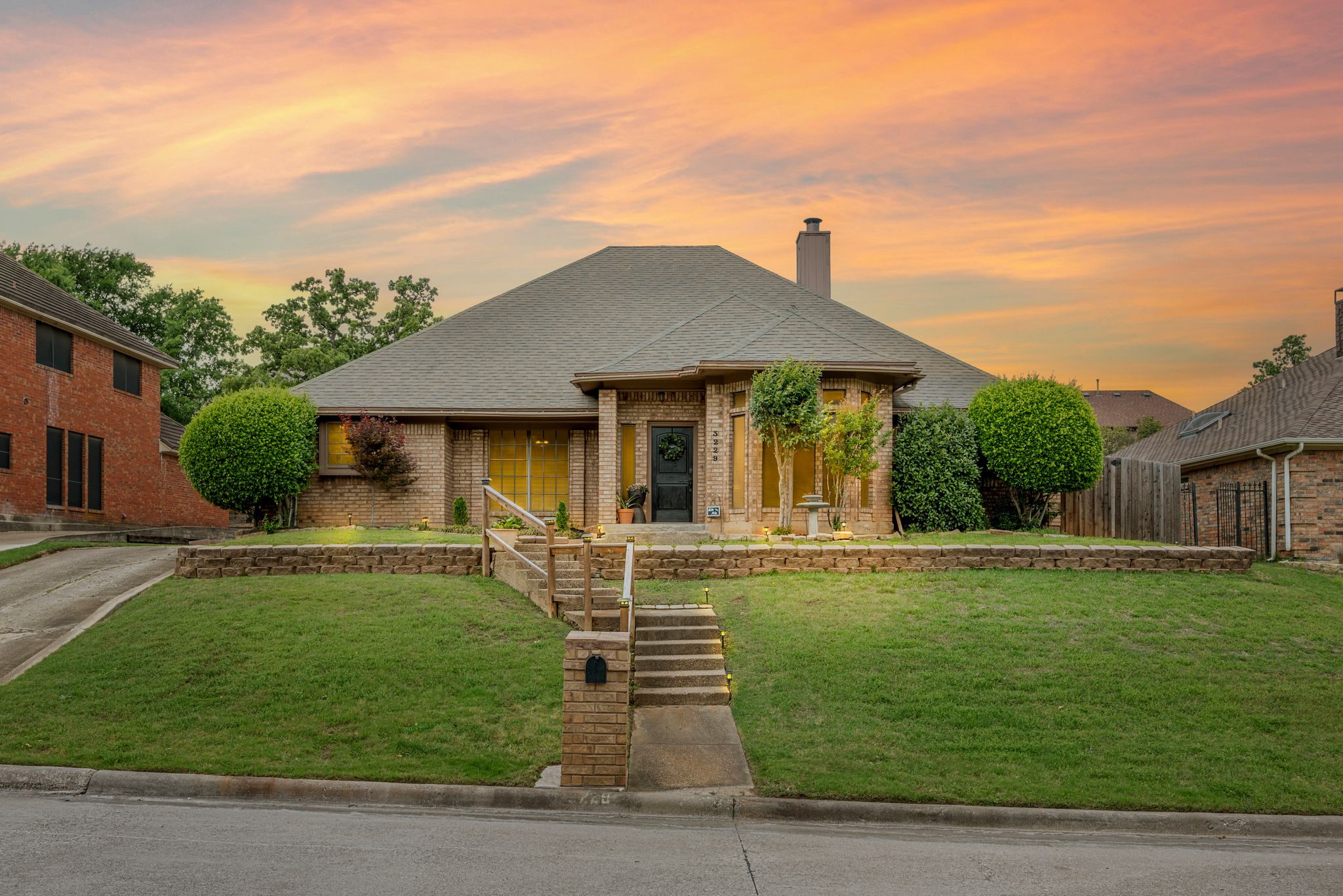  3229 David Drive, Hurst, TX, 76054 - 物件實景