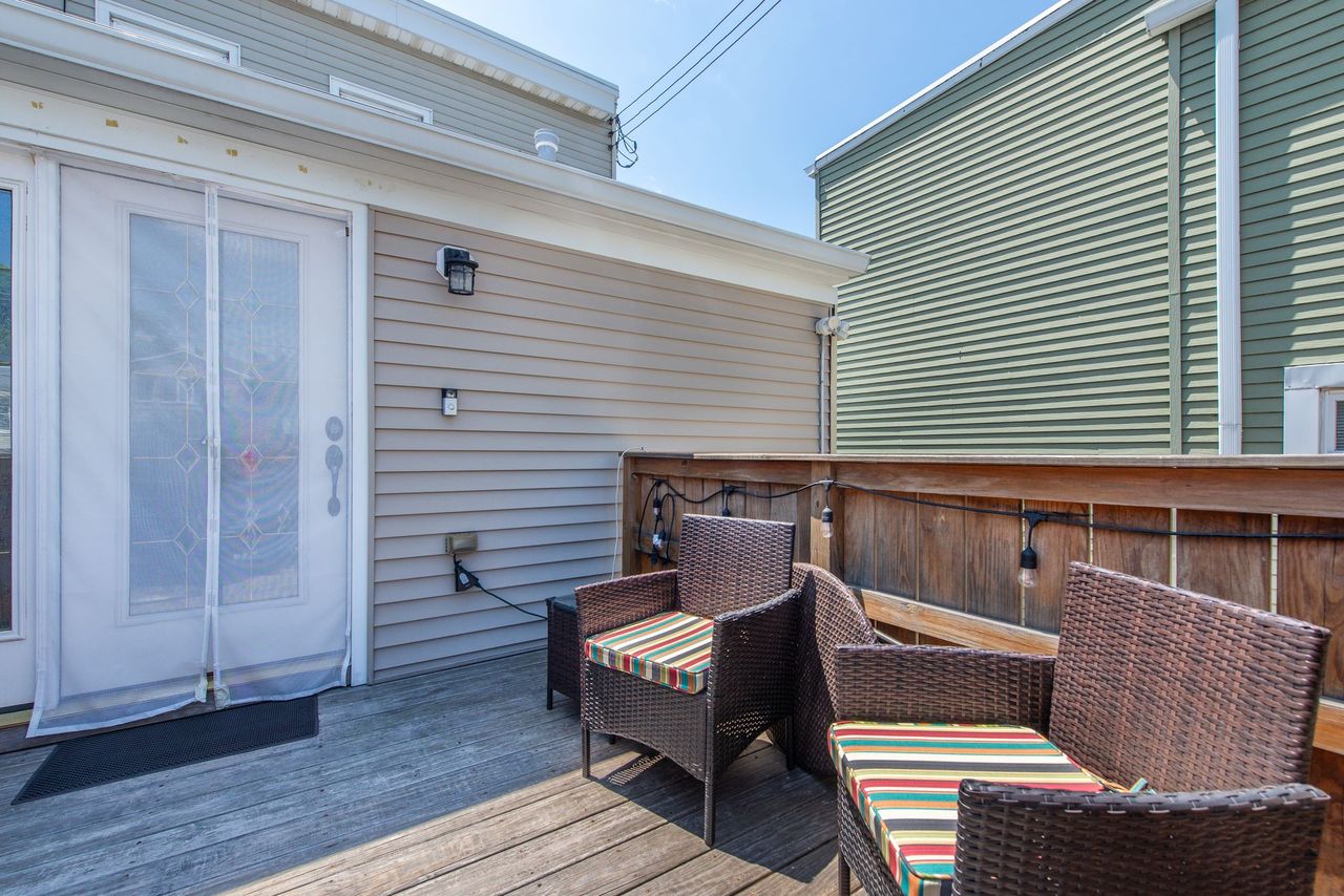 Harrison, New Jersey, 07029, United States, 2 Bedrooms Bedrooms, ,1 BathroomBathrooms,Residential,For Sale,1984057