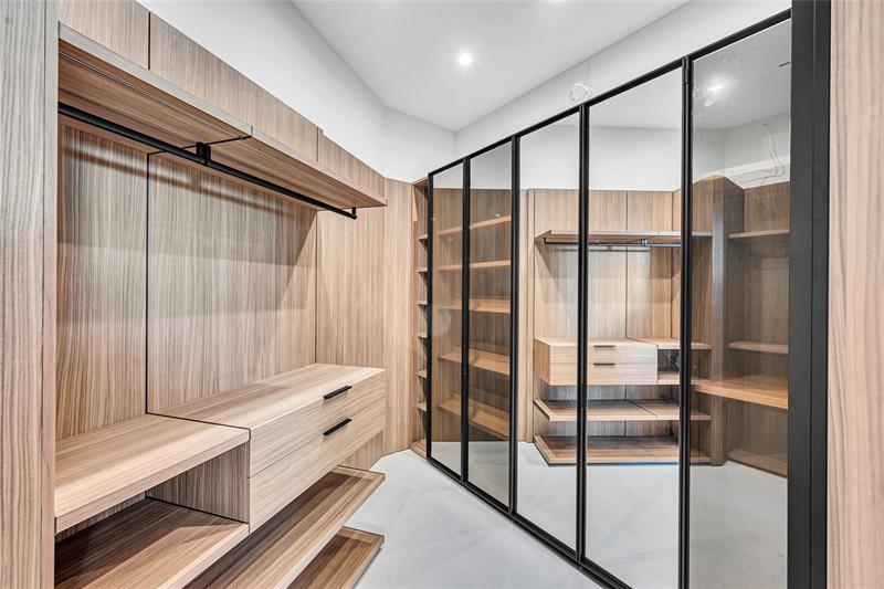 Fort Lauderdale, Florida, 33316, United States, 6 Bedrooms Bedrooms, ,8 BathroomsBathrooms,Residential,For Sale,1995601