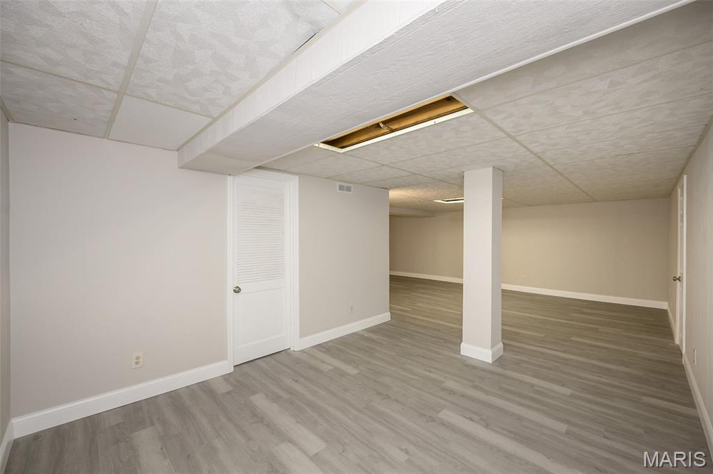 Ellisville, Missouri, 63011, United States, 4 Bedrooms Bedrooms, ,3 BathroomsBathrooms,Residential,For Sale,2002113