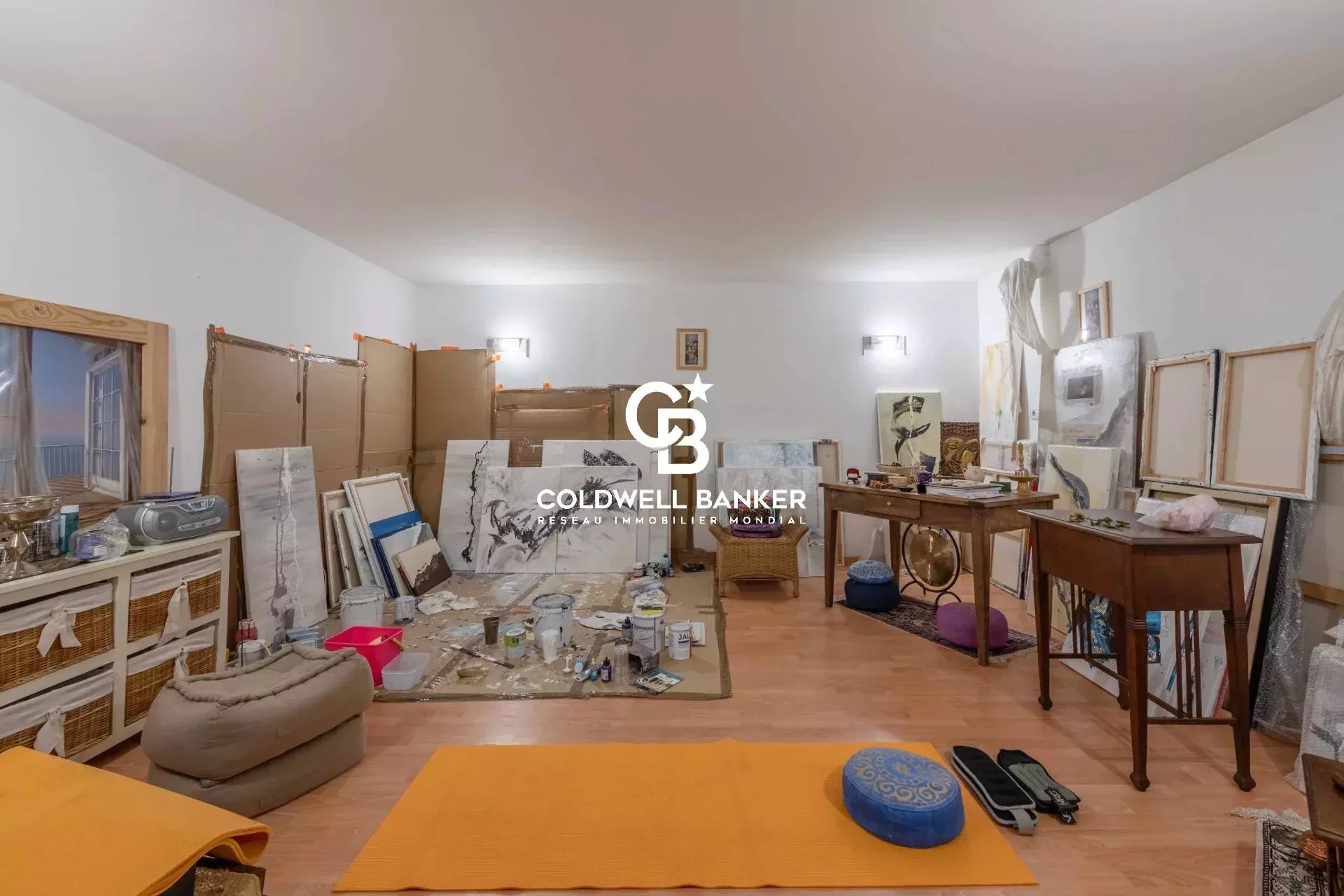 Monnetier-Mornex, Auvergne-Rhône-Alpes, 74560, FR, 3 Bedrooms Bedrooms, ,4 BathroomsBathrooms,Residential,For Sale,1994483