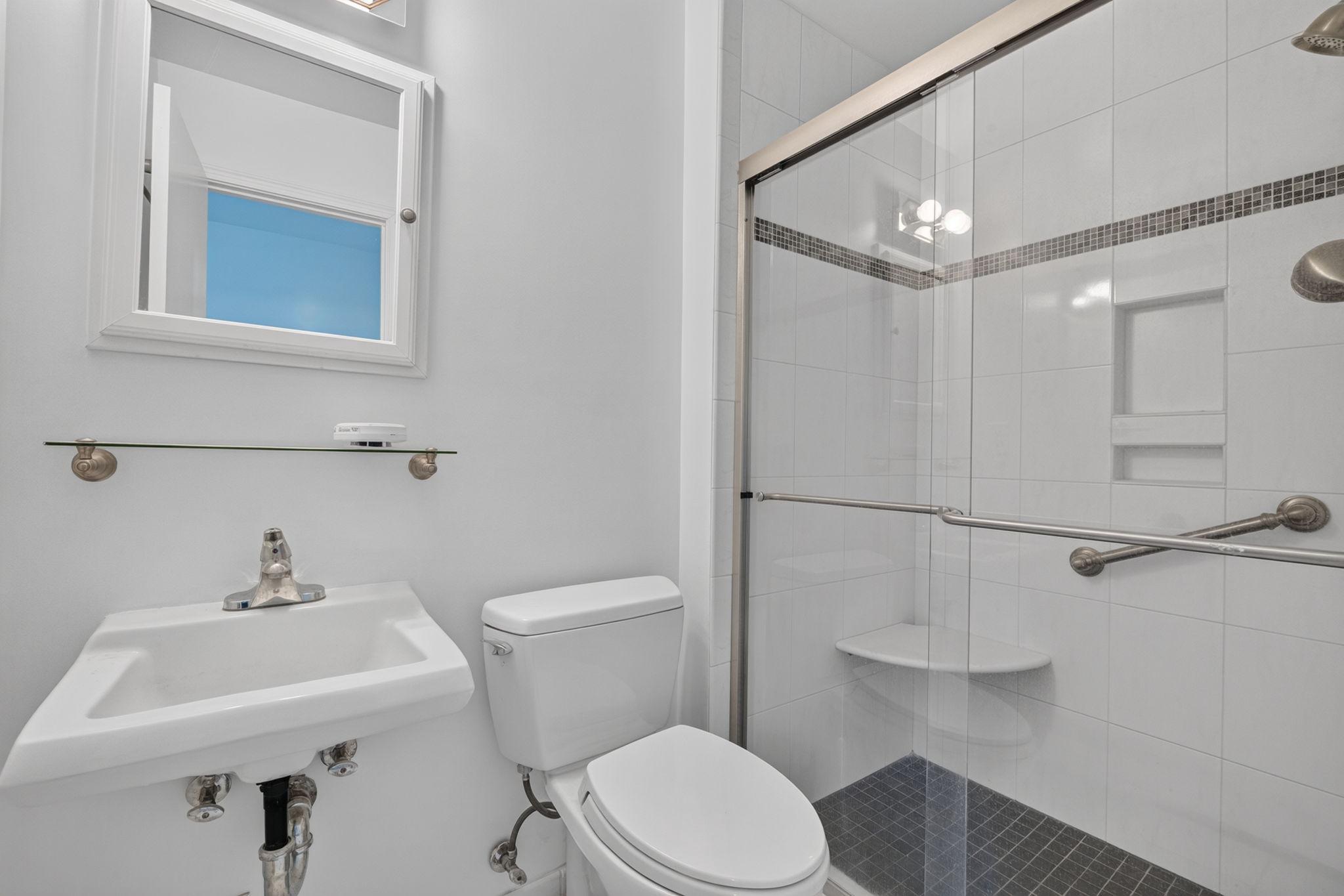  6905 Huntsman Boulevard, Springfield, VA, 22153 - 物件實景