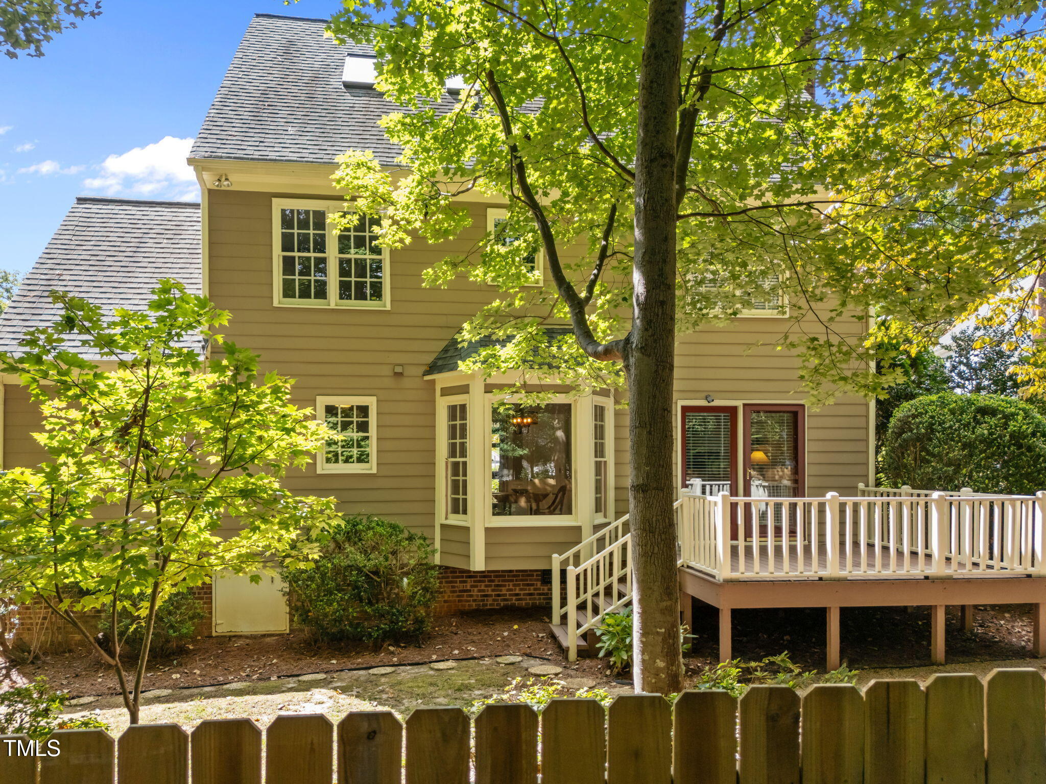 Raleigh, North Carolina, 27615, United States, 3 Bedrooms Bedrooms, ,3 BathroomsBathrooms,Residential,For Sale,1939765