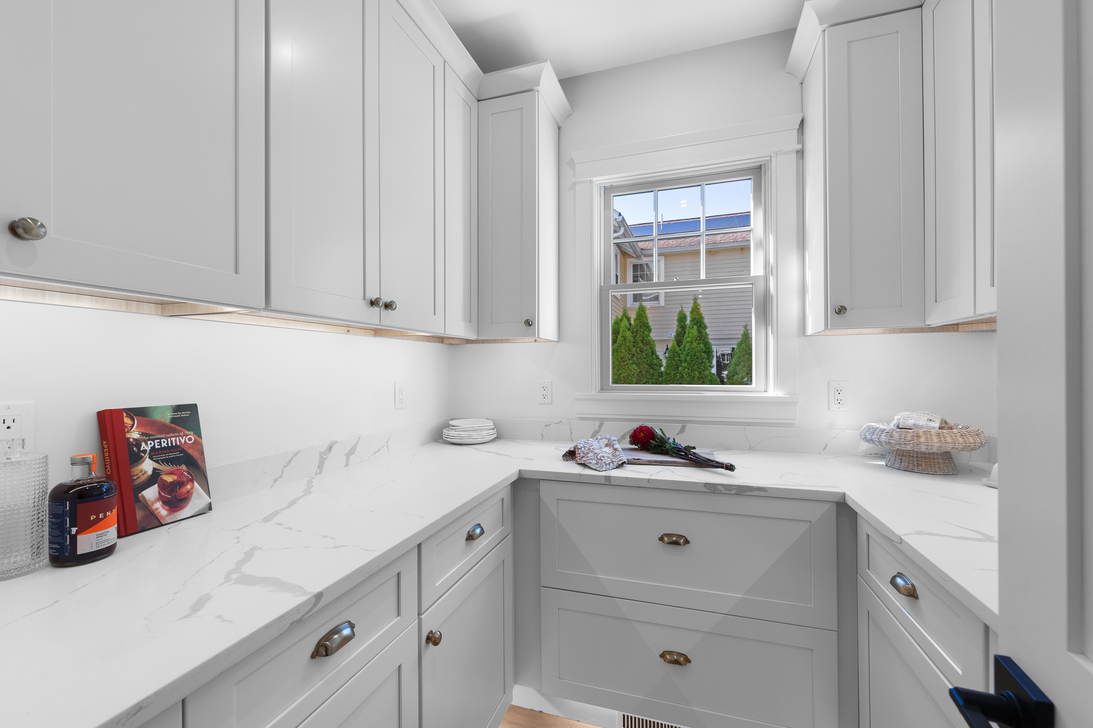  14 Highland Ave, Newburyport, MA, 01950 - 物件實景