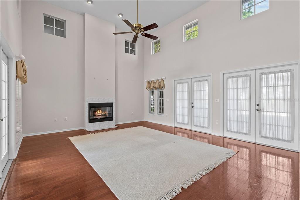 Tarpon Springs, Florida, 34689, United States, 3 Bedrooms Bedrooms, ,3 BathroomsBathrooms,Residential,For Sale,1947969
