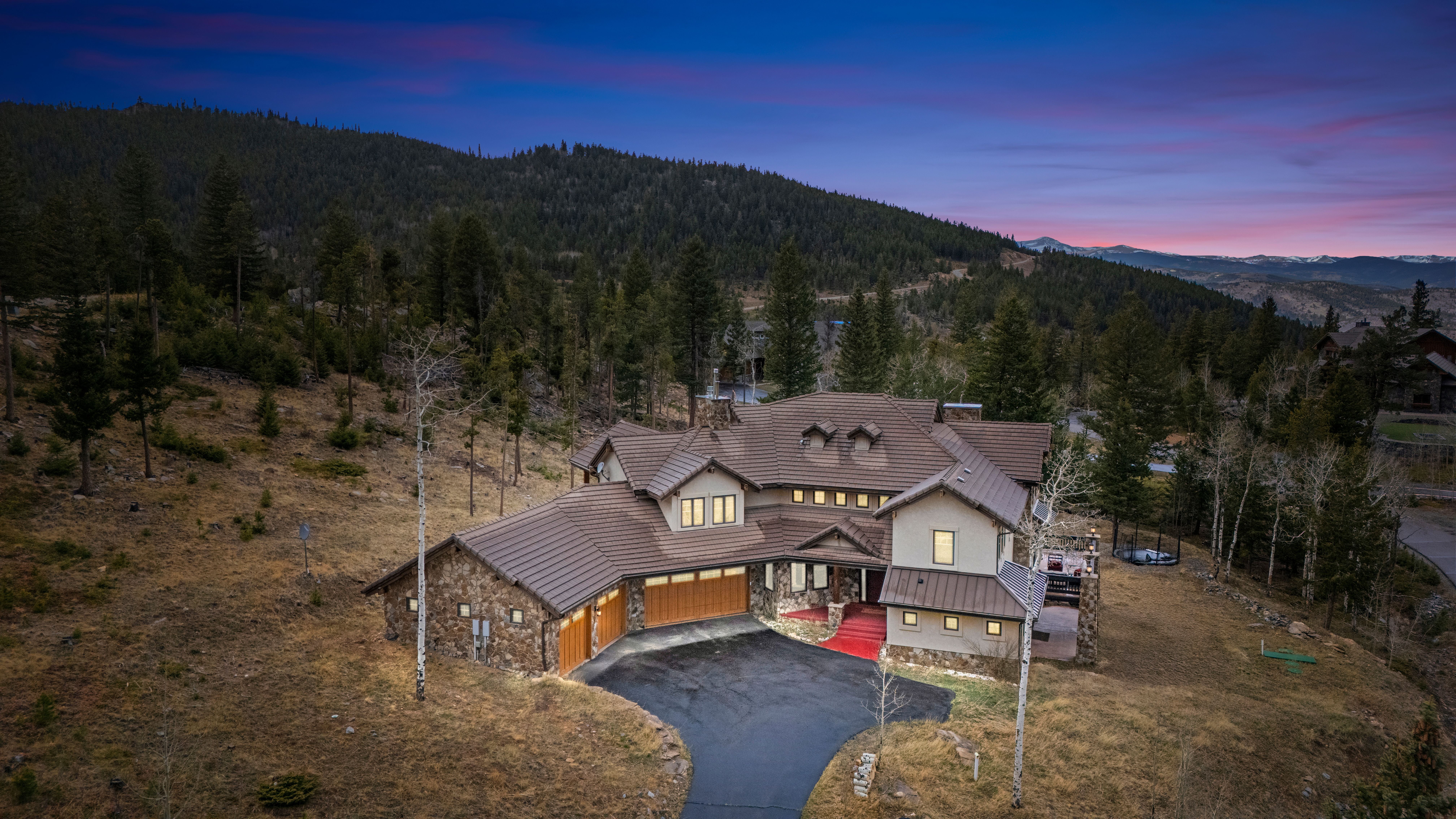  Luxury Mountain retreat with over 7,000 SF - 物件實景