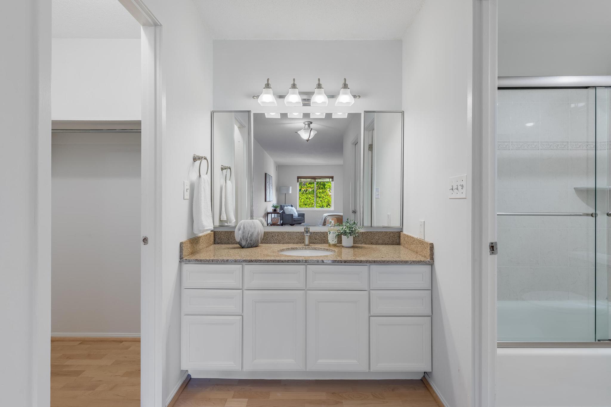  8360 Greensboro Drive, Mclean, VA, 22102 - 物件實景