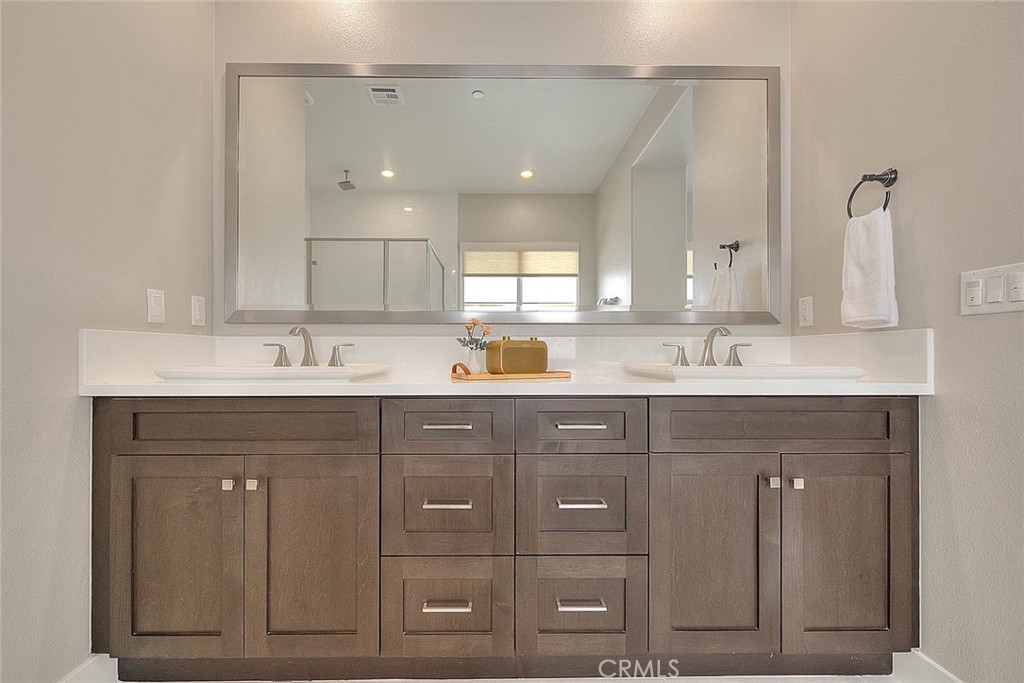 Irvine, California, 92618, United States, 4 Bedrooms Bedrooms, ,3 BathroomsBathrooms,Residential,For Sale,1830325
