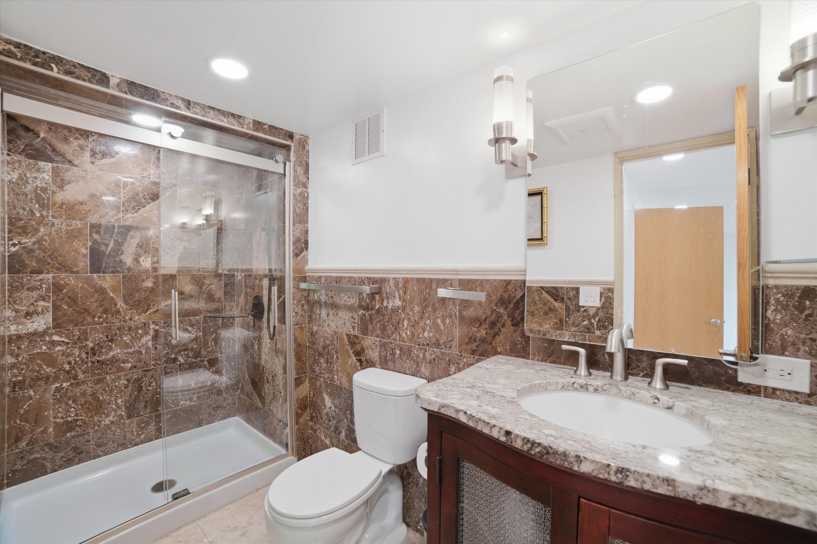 Skokie, Illinois, 60076, United States, 4 Bedrooms Bedrooms, ,2 BathroomsBathrooms,Residential,For Sale,2049150
