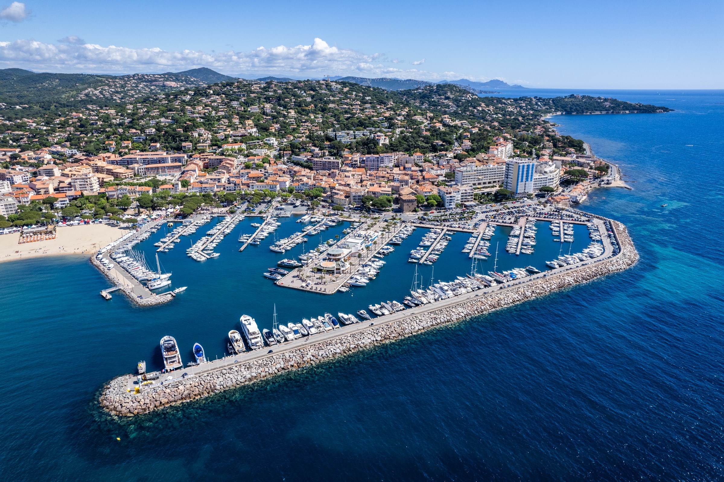  Luxury apartment for sale with views over Saint-Tropez, Ste-Maxime - 物件實景