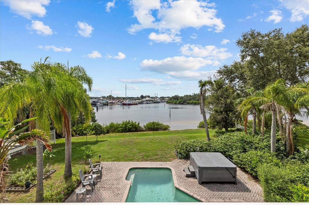 Tarpon Springs, Florida, 34689, United States, 3 Bedrooms Bedrooms, ,3 BathroomsBathrooms,Residential,For Sale,1947969
