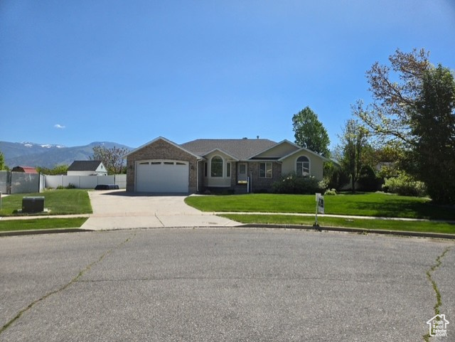 Hyrum, Utah, 84319, United States, 5 Bedrooms Bedrooms, ,3 BathroomsBathrooms,Residential,For Sale,1729547