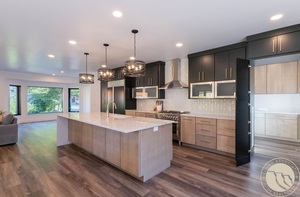 Billings, Montana, 59102, United States, 4 Bedrooms Bedrooms, ,4 BathroomsBathrooms,Residential,For Sale,1879294