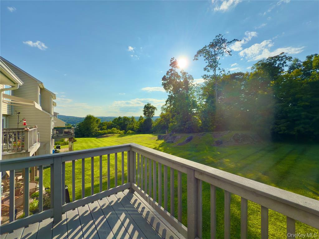 Hyde Park, New York, 12538, United States, 3 Bedrooms Bedrooms, ,4 BathroomsBathrooms,Residential,For Sale,1977599