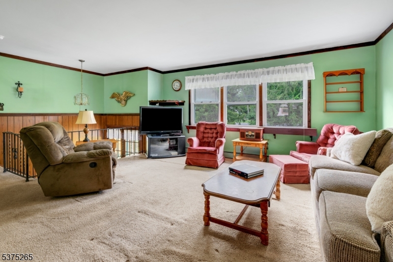 Sparta Twp., New Jersey, 07821, United States, 4 Bedrooms Bedrooms, ,3 BathroomsBathrooms,Residential,For Sale,1906185