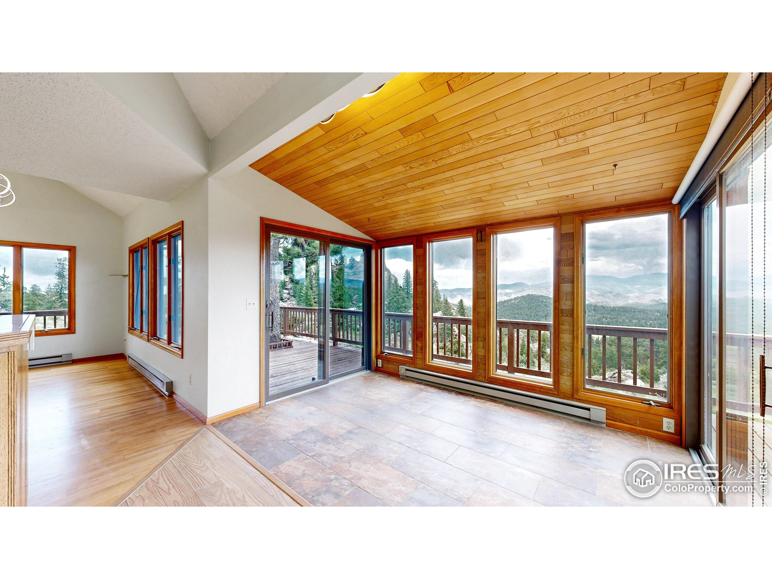 Livermore, Colorado, 80536, United States, 3 Bedrooms Bedrooms, ,1 BathroomBathrooms,Residential,For Sale,1885464