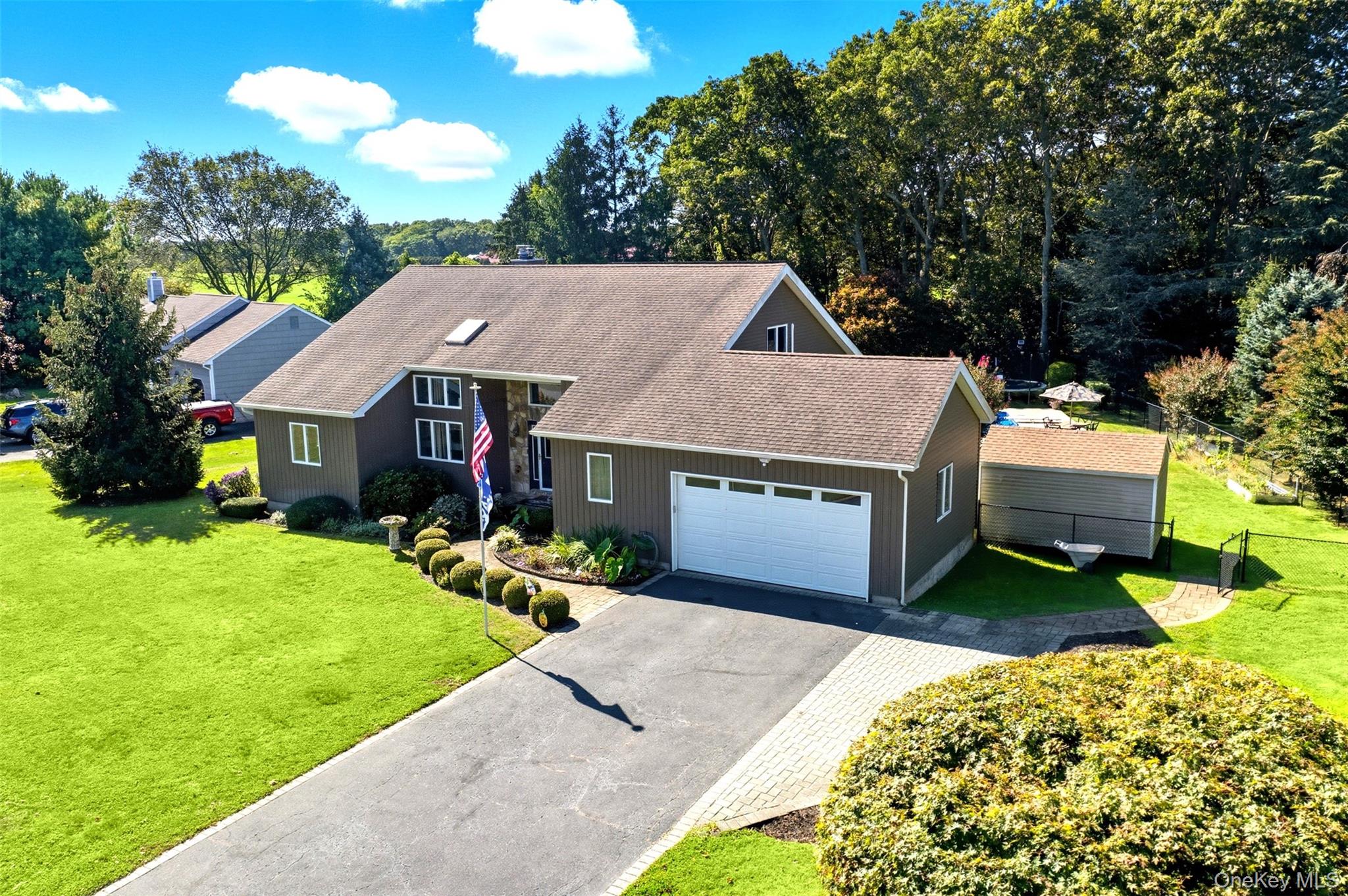 Jamesport, New York, 11947, United States, 4 Bedrooms Bedrooms, ,3 BathroomsBathrooms,Residential,For Sale,2002985