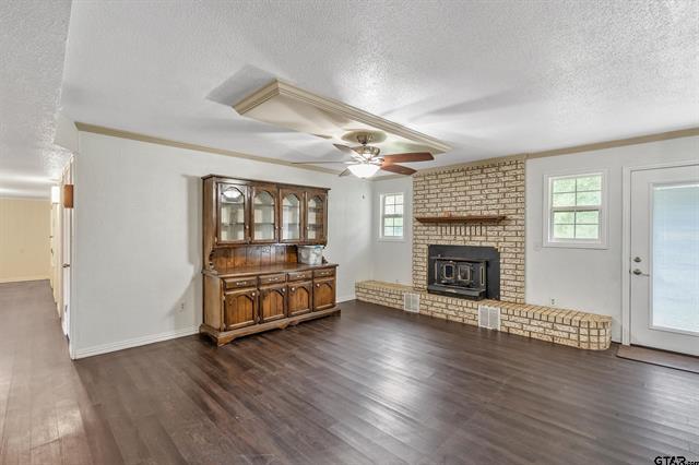 Big Sandy, Texas, 75755, United States, 3 Bedrooms Bedrooms, ,3 BathroomsBathrooms,Residential,For Sale,1873121