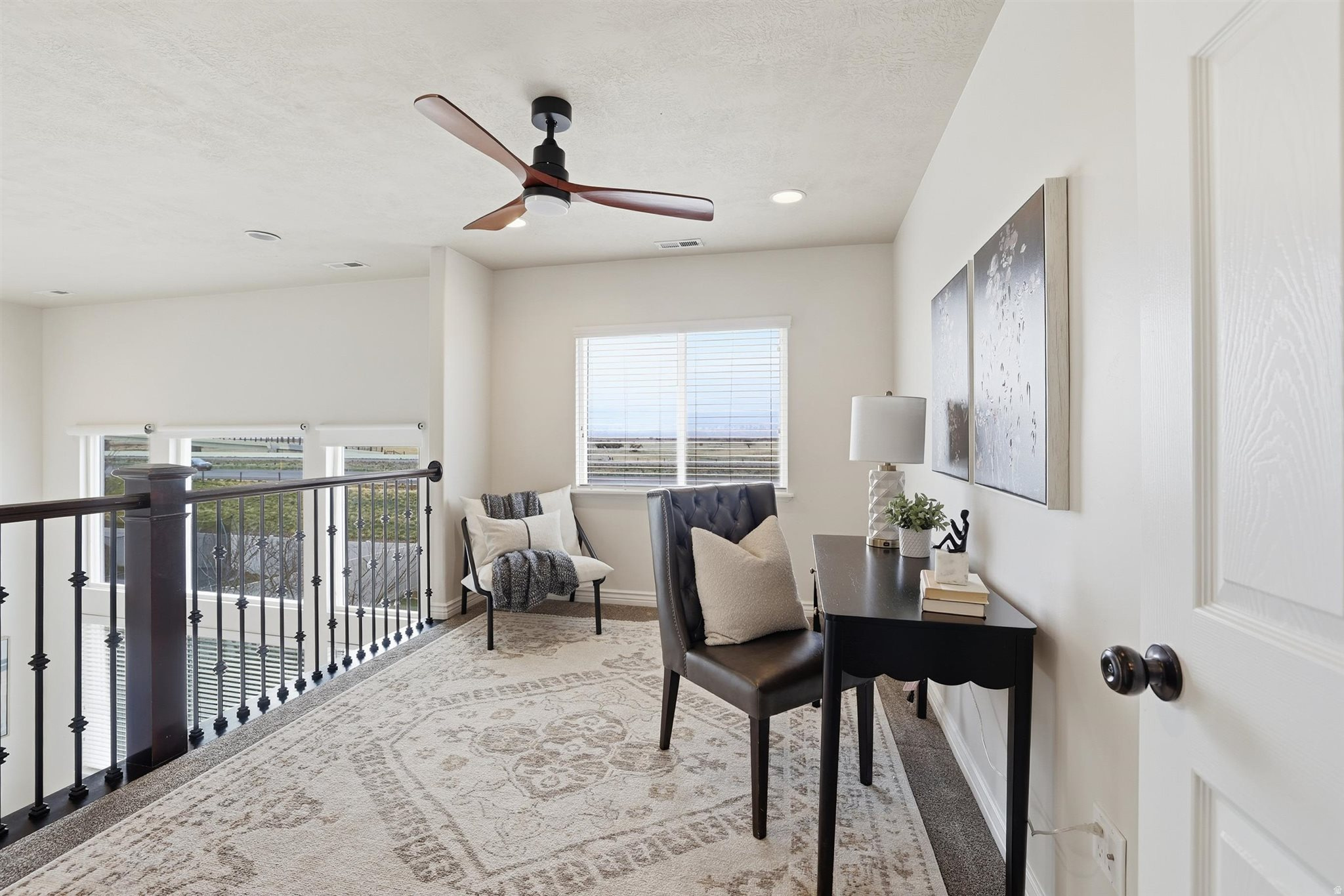 Woods Cross, Utah, 84087, United States, 6 Bedrooms Bedrooms, ,3 BathroomsBathrooms,Residential,For Sale,2002184