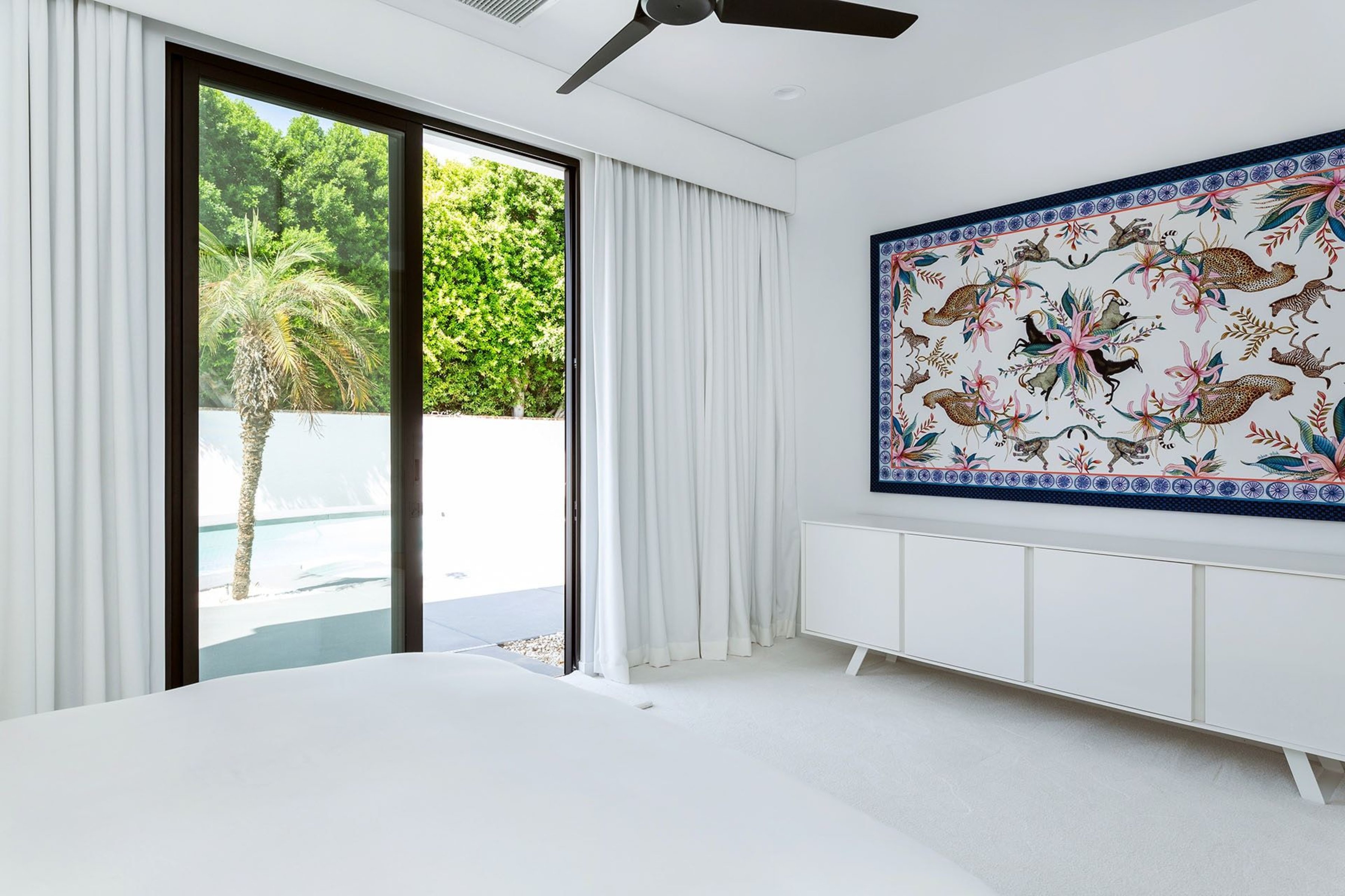  Private Modern Sanctuary Steps from Tamarisk Country Club - 物件實景