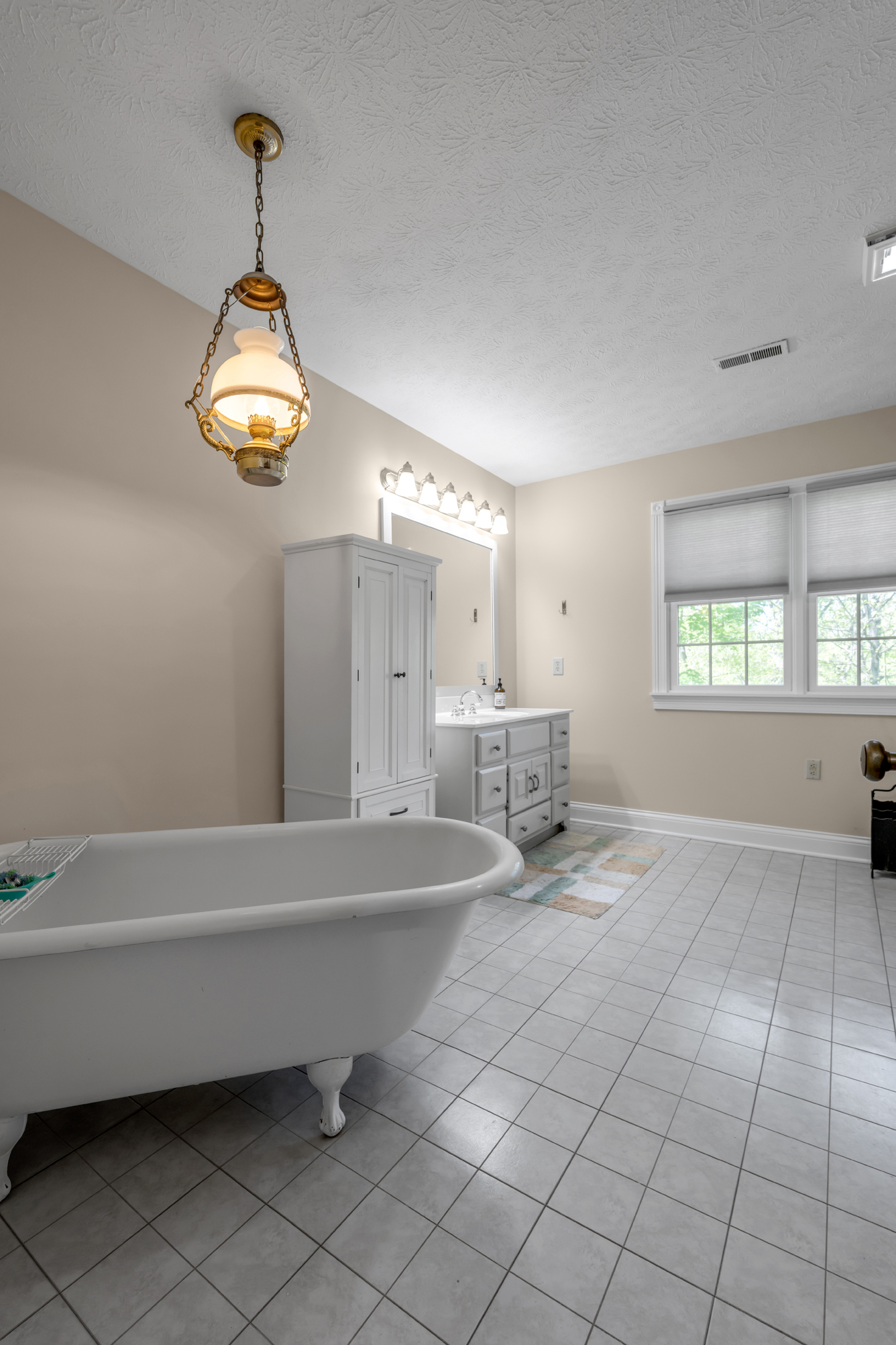  186 Hunter Drive - 物件實景